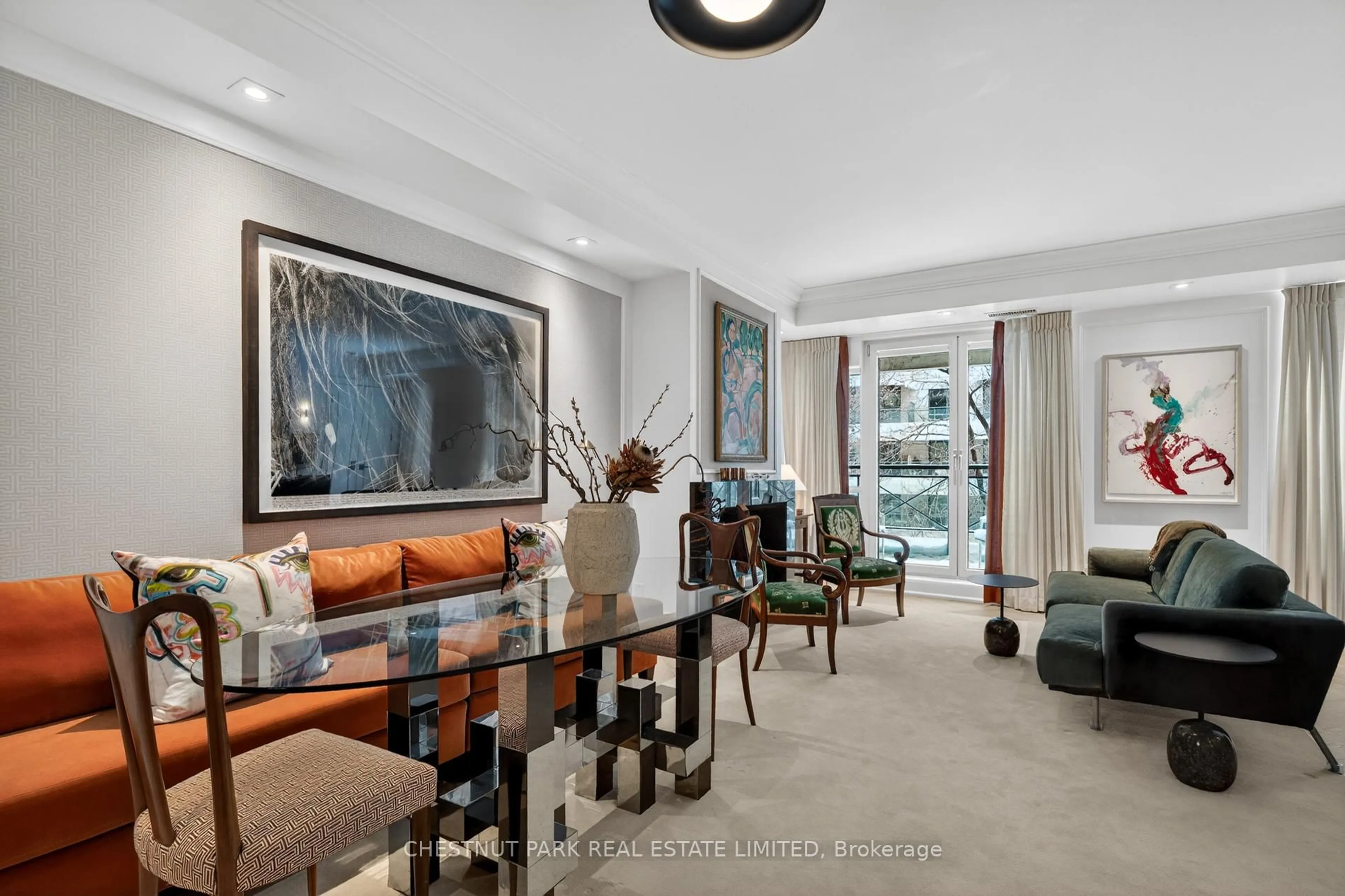 Unknown for 20 Scrivener Sq #301, Toronto Ontario M4W 3X9