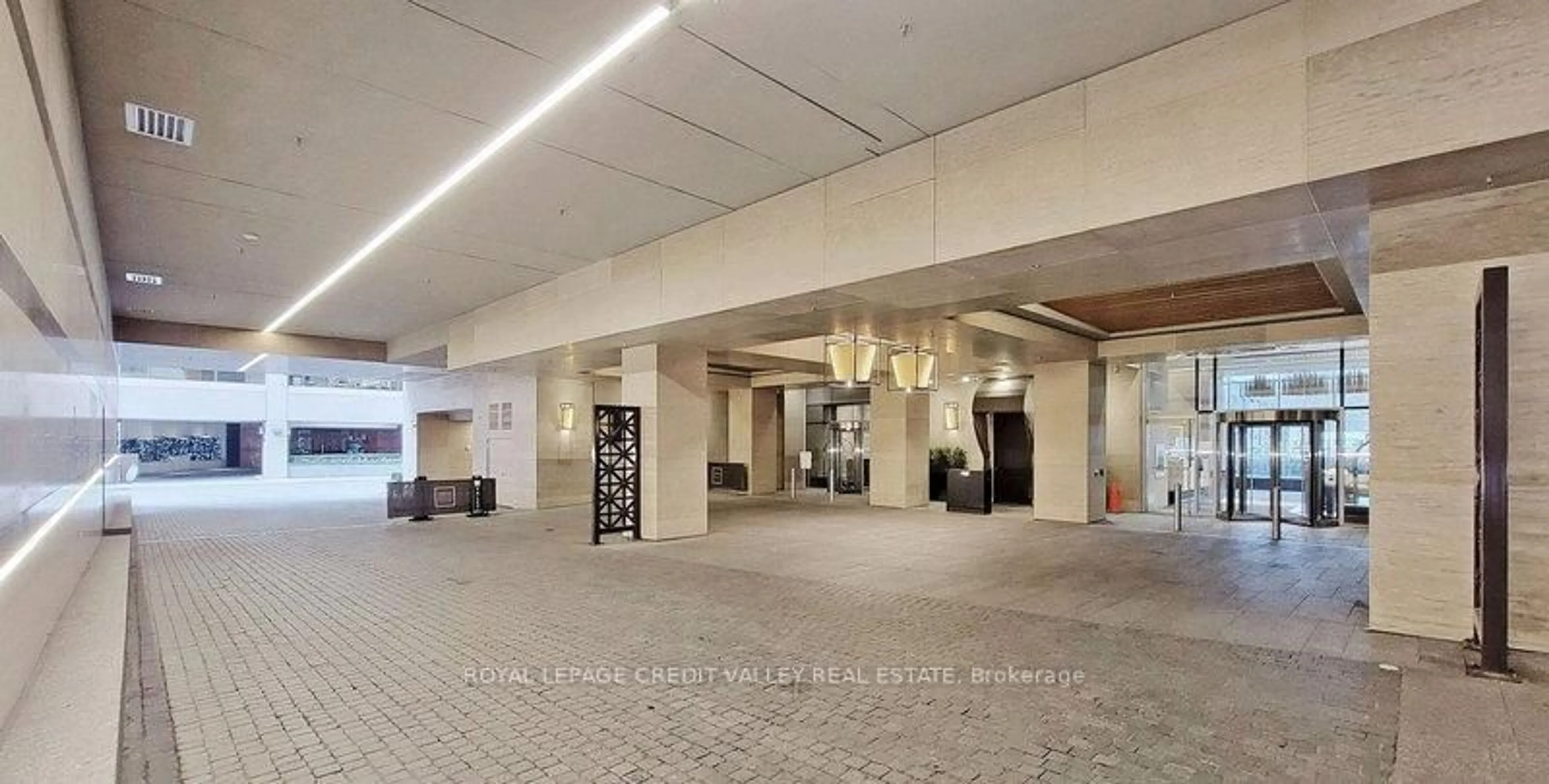 Lobby for 188 Cumberland St #1806, Toronto Ontario M5R 0B6