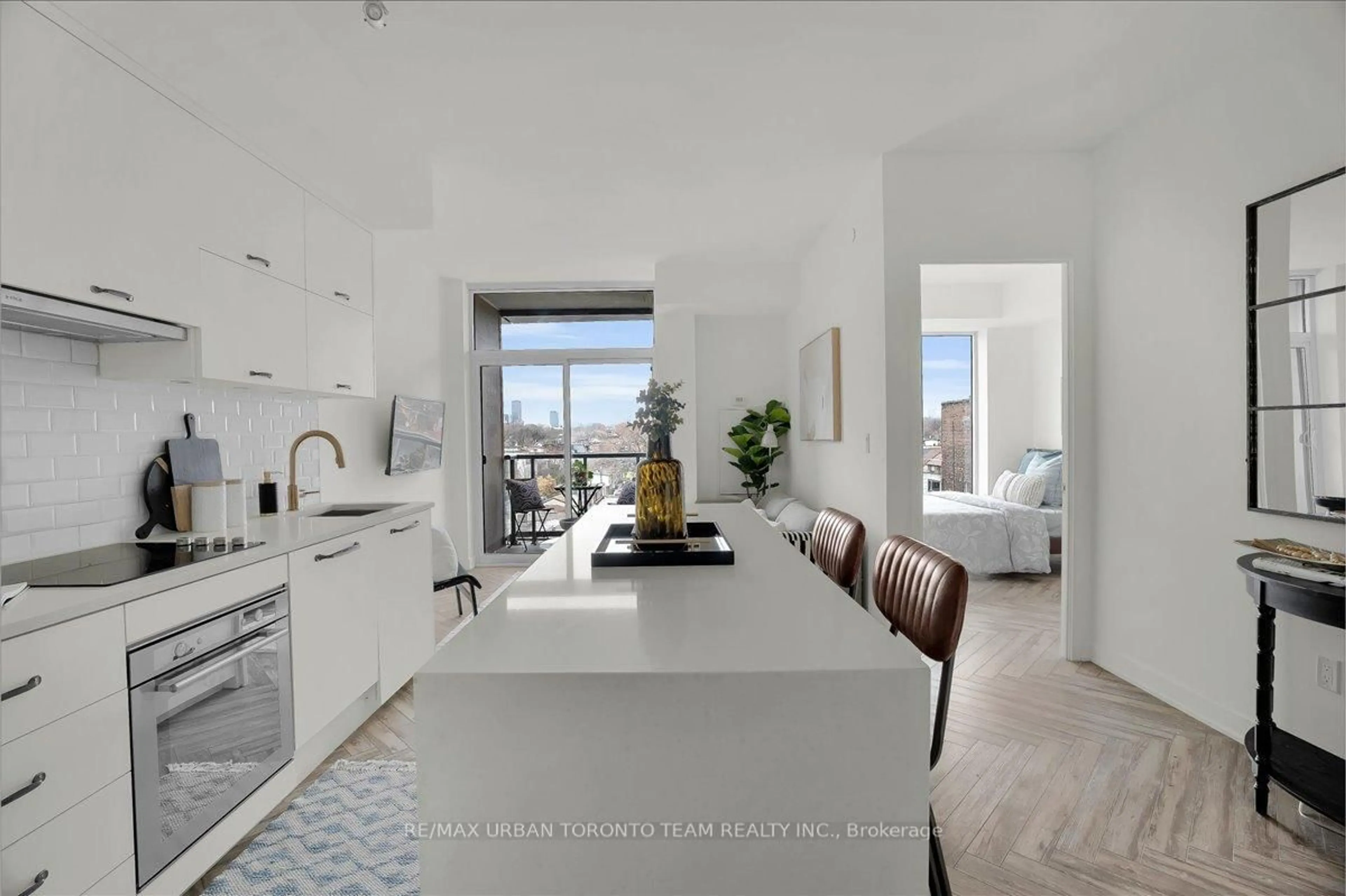 Open concept kitchen, unknown for 106 Dovercourt Rd #511, Toronto Ontario M6J 0G4