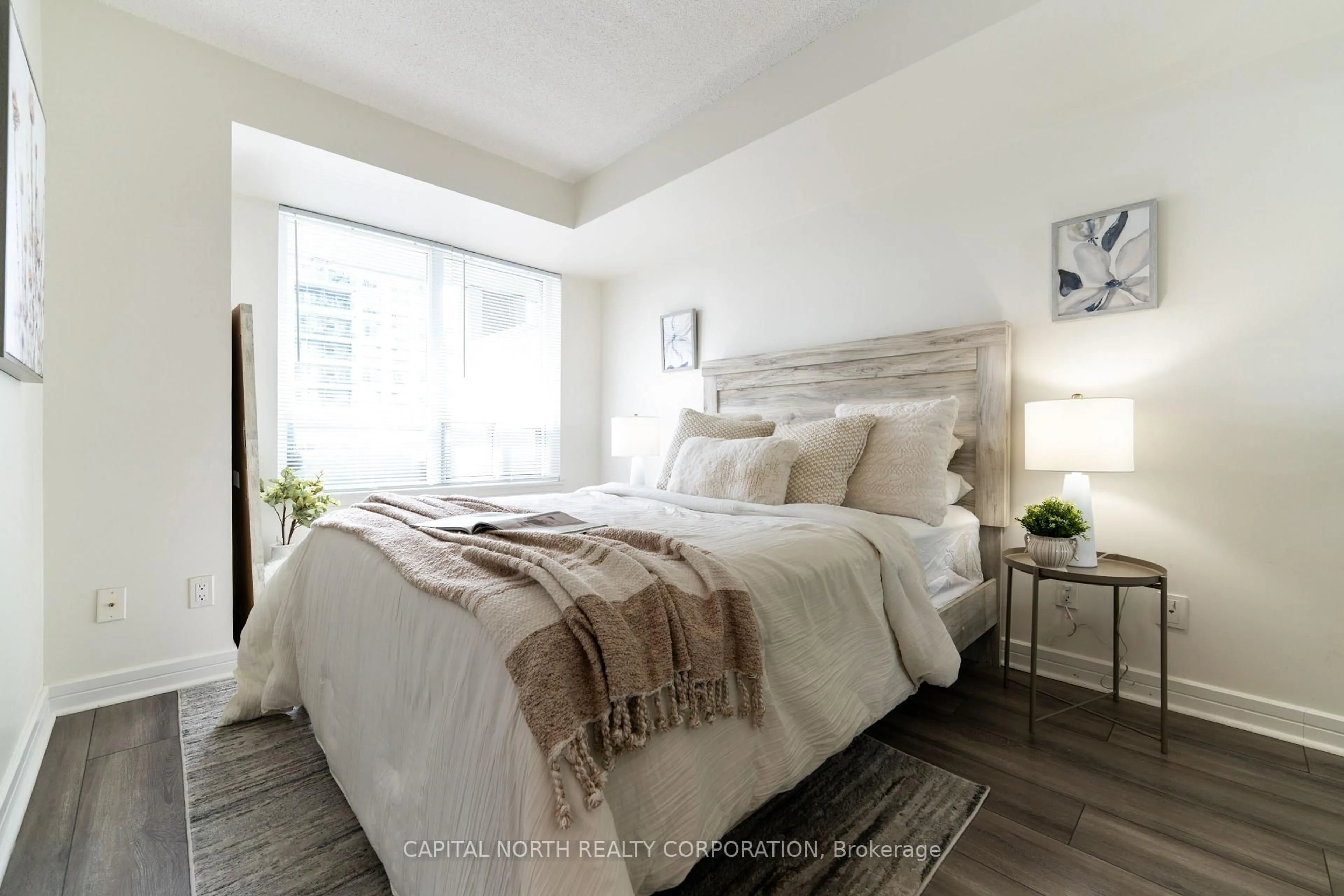 Bedroom with bed, unknown for 16 Harrison Garden Blvd #1706, Toronto Ontario M2N 7J6