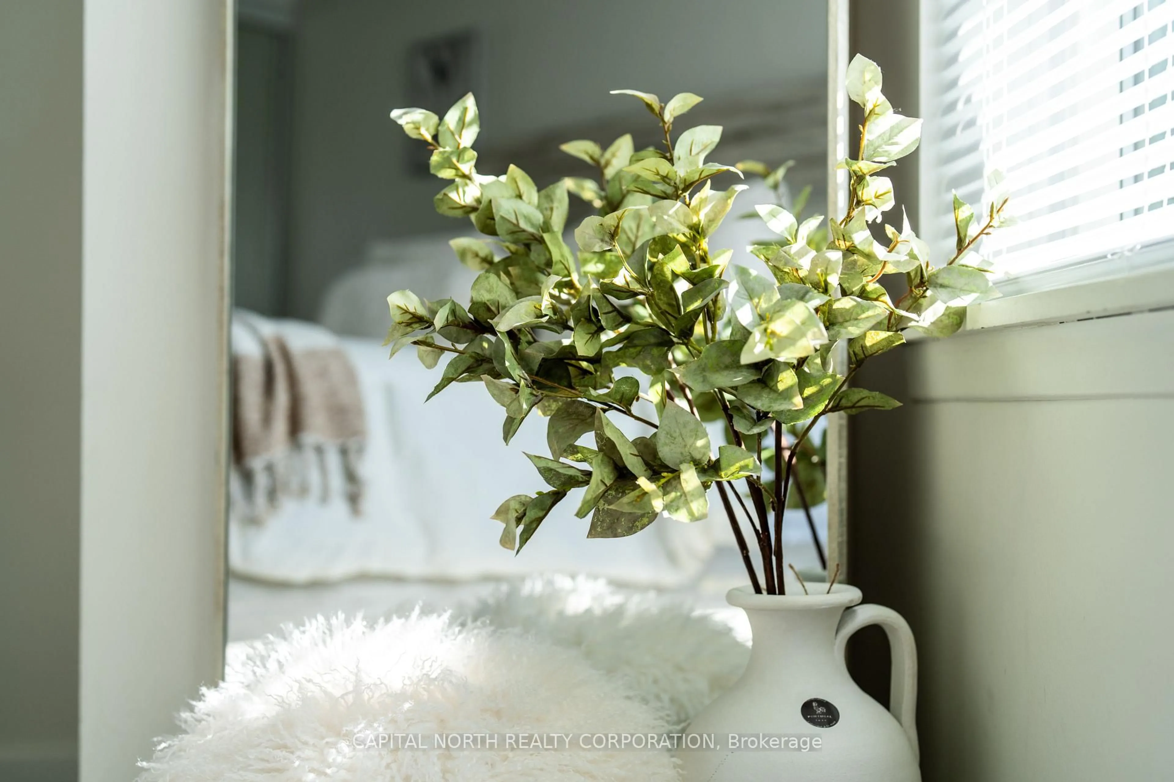 Indoor entryway for 16 Harrison Garden Blvd #1706, Toronto Ontario M2N 7J6