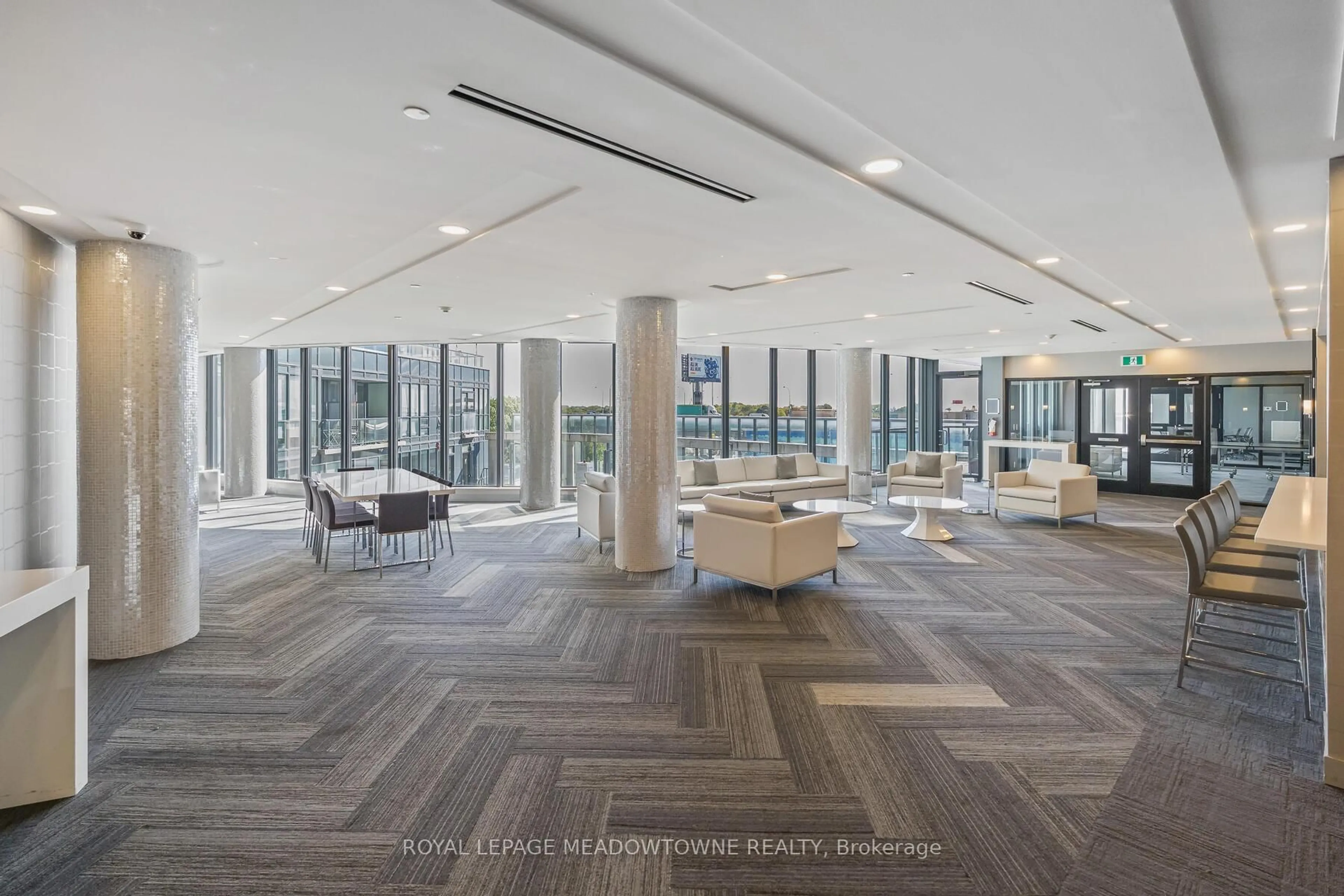 Indoor foyer for 51 East Liberty St #510, Toronto Ontario M6K 3P8