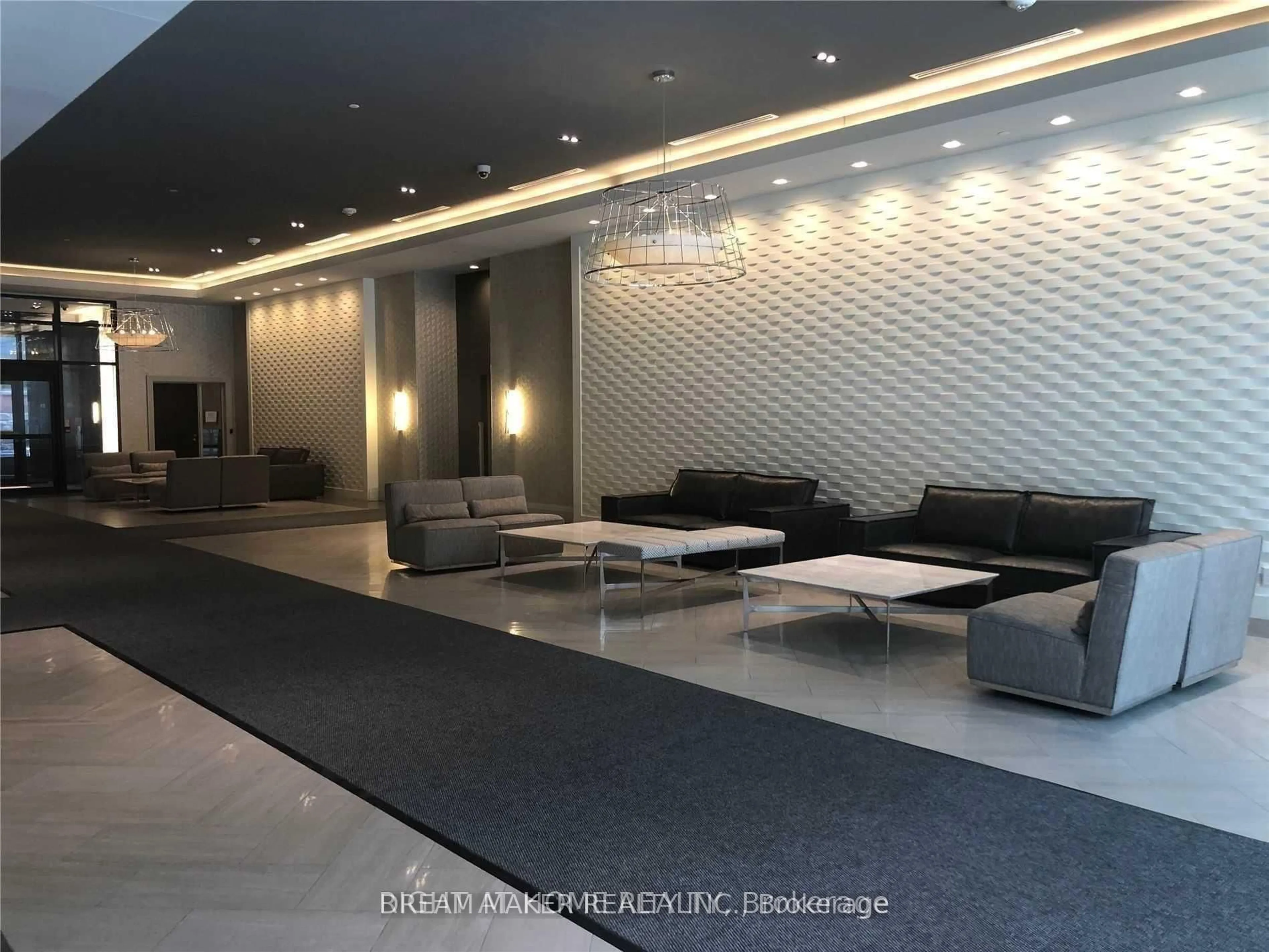 Lobby for 460 Adelaide St #820, Toronto Ontario M5A 0E7