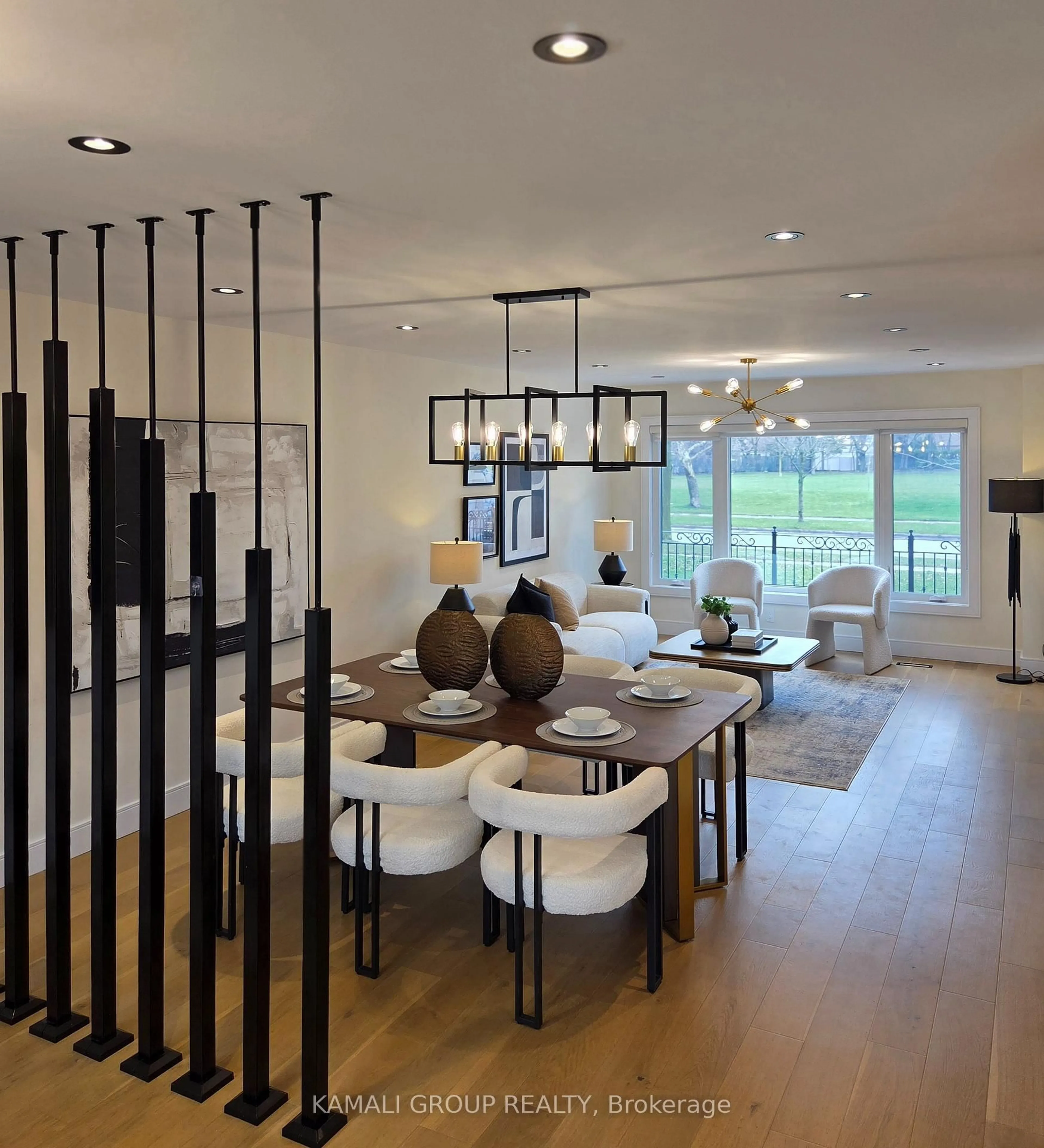 Dining room, wood/laminate floor for 169 Charlton Blvd, Toronto Ontario M2R 2J2