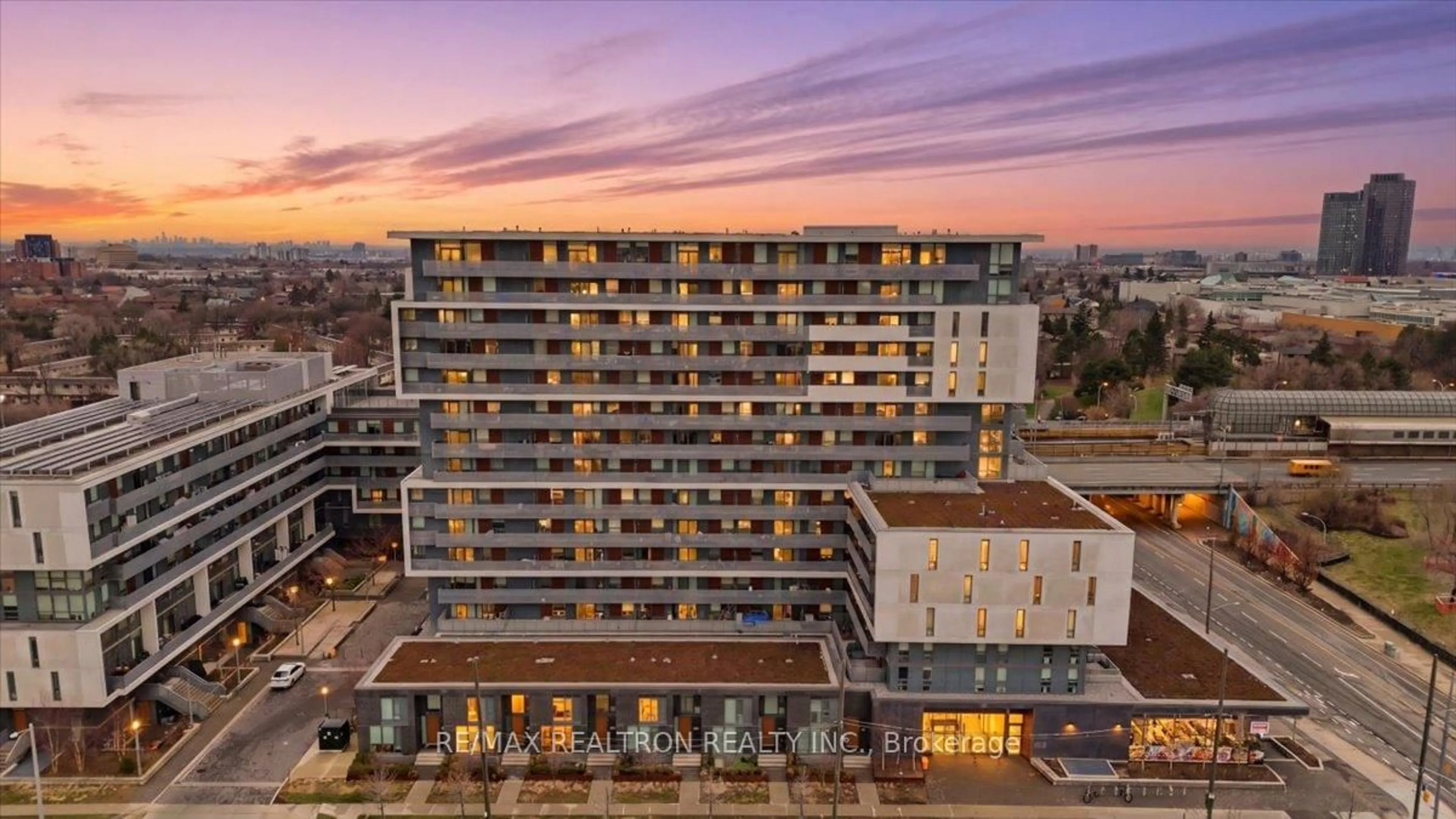 A pic from outside/outdoor area/front of a property/back of a property/a pic from drone, city buildings view from balcony for 120 Varna Dr #1004, Toronto Ontario M6A 0B3