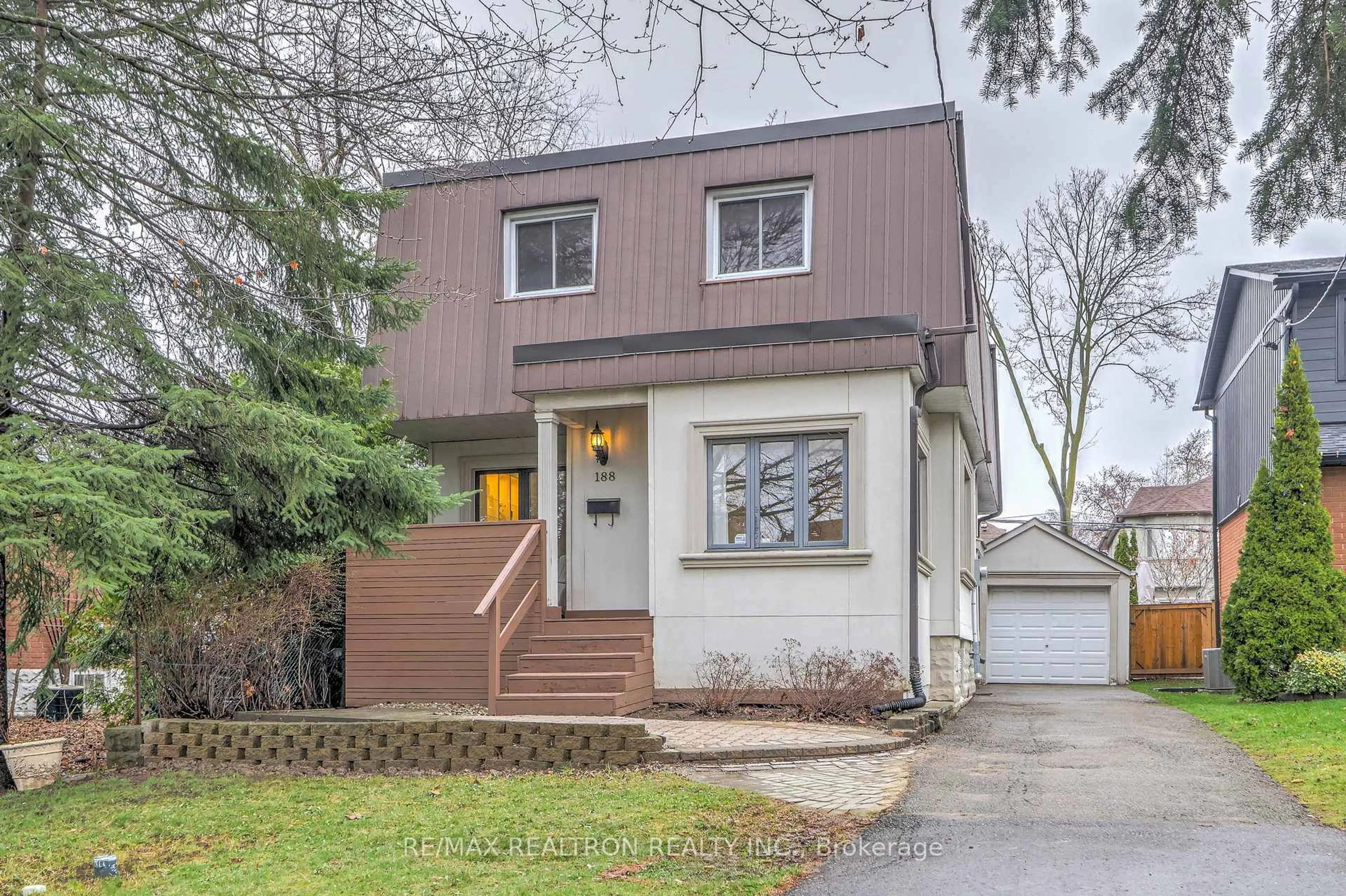 Unknown for 188 Maplehurst Ave, Toronto Ontario M2N 3C2