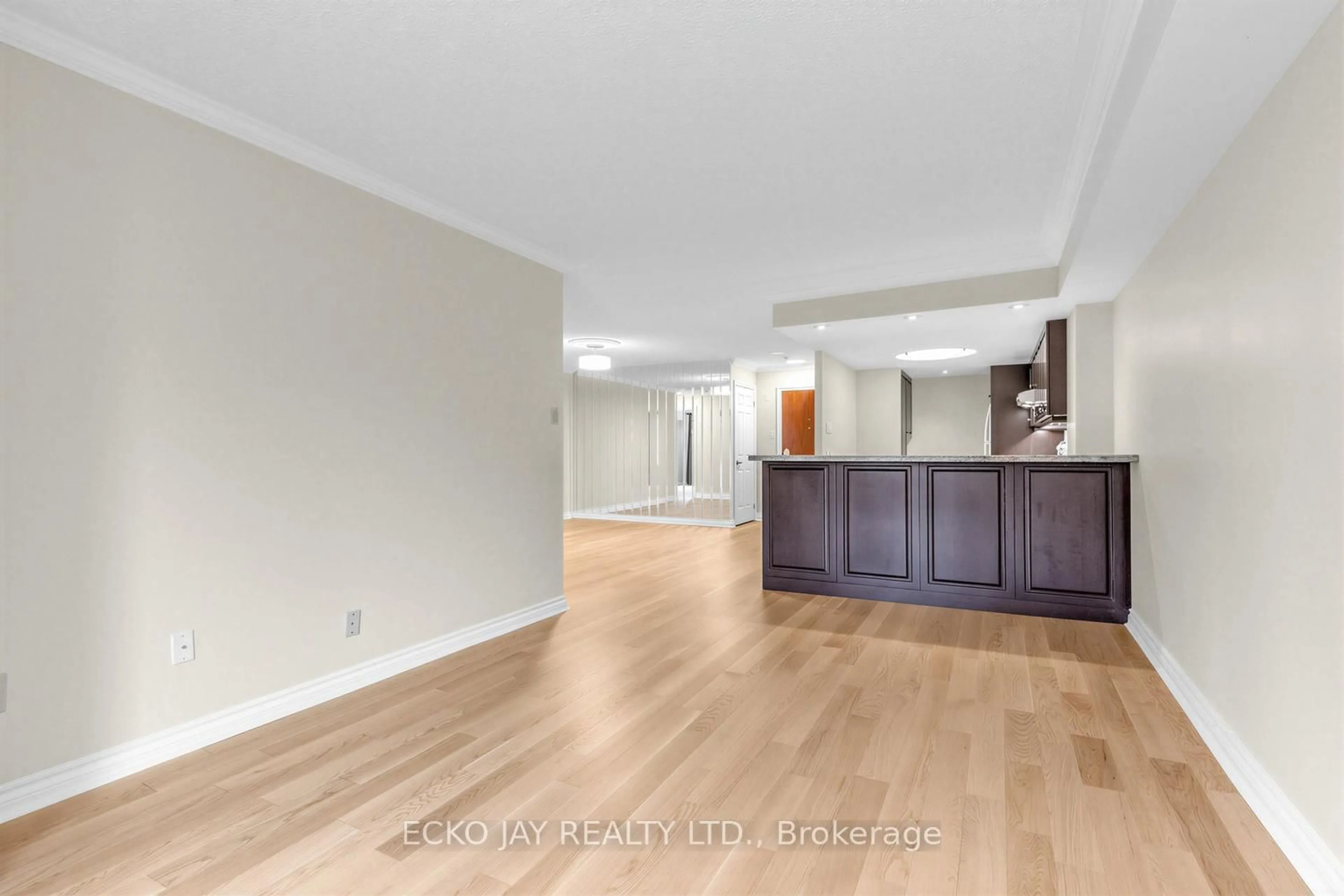 Unknown for 1200 Don Mills Rd #412, Toronto Ontario M3B 3N8