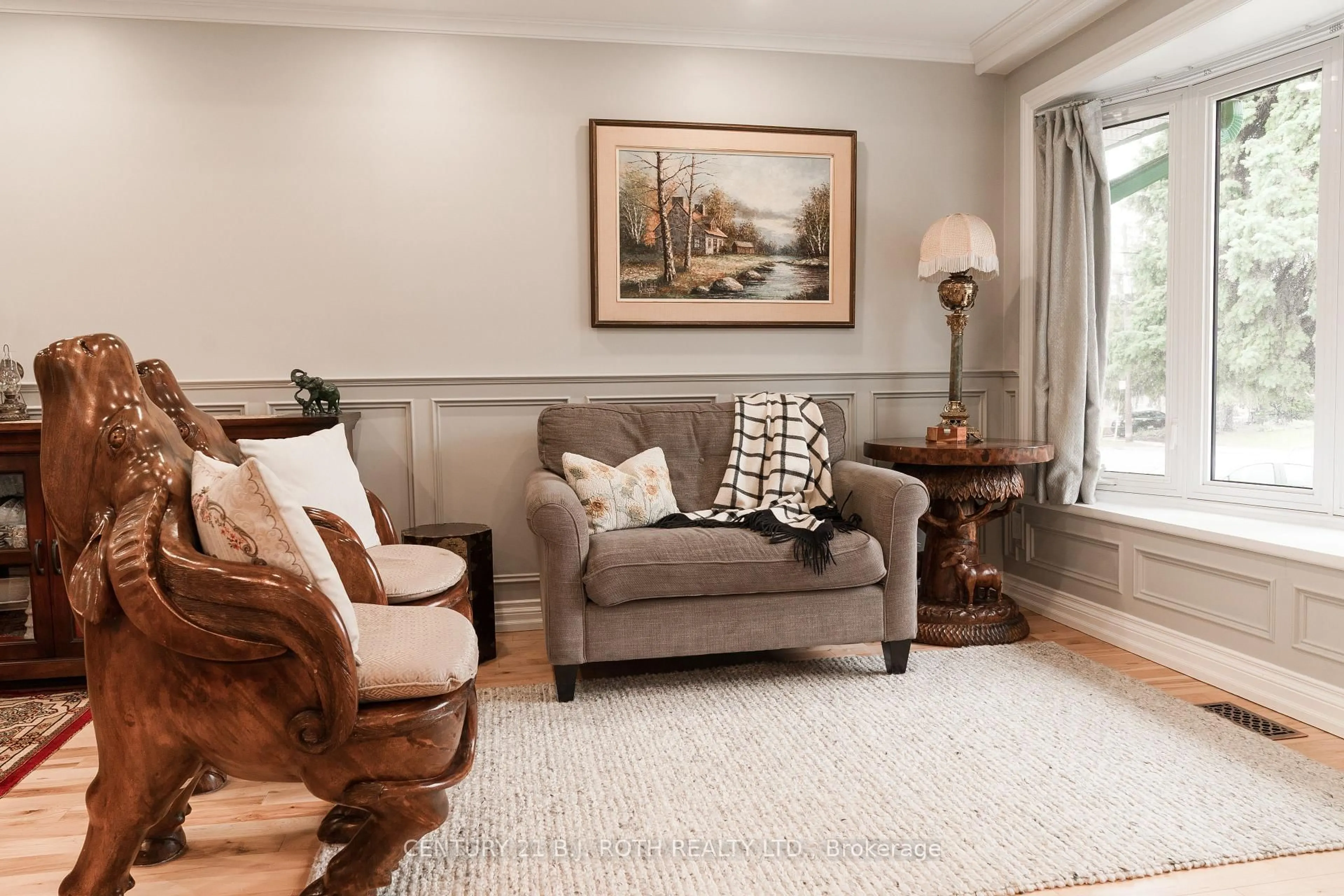 Living room with furniture, unknown for 43 Linelle St, Toronto Ontario M2N 2J4