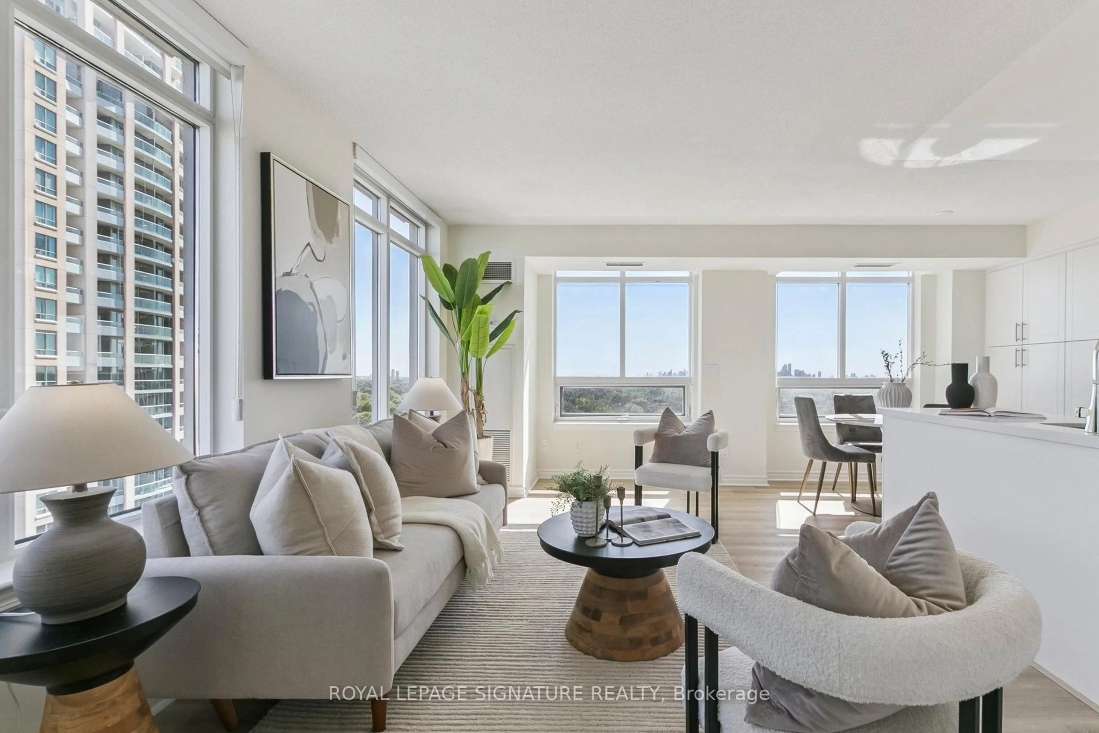 Living room with furniture, unknown for 18 Kenaston Gdns #1307, Toronto Ontario M2K 3C7