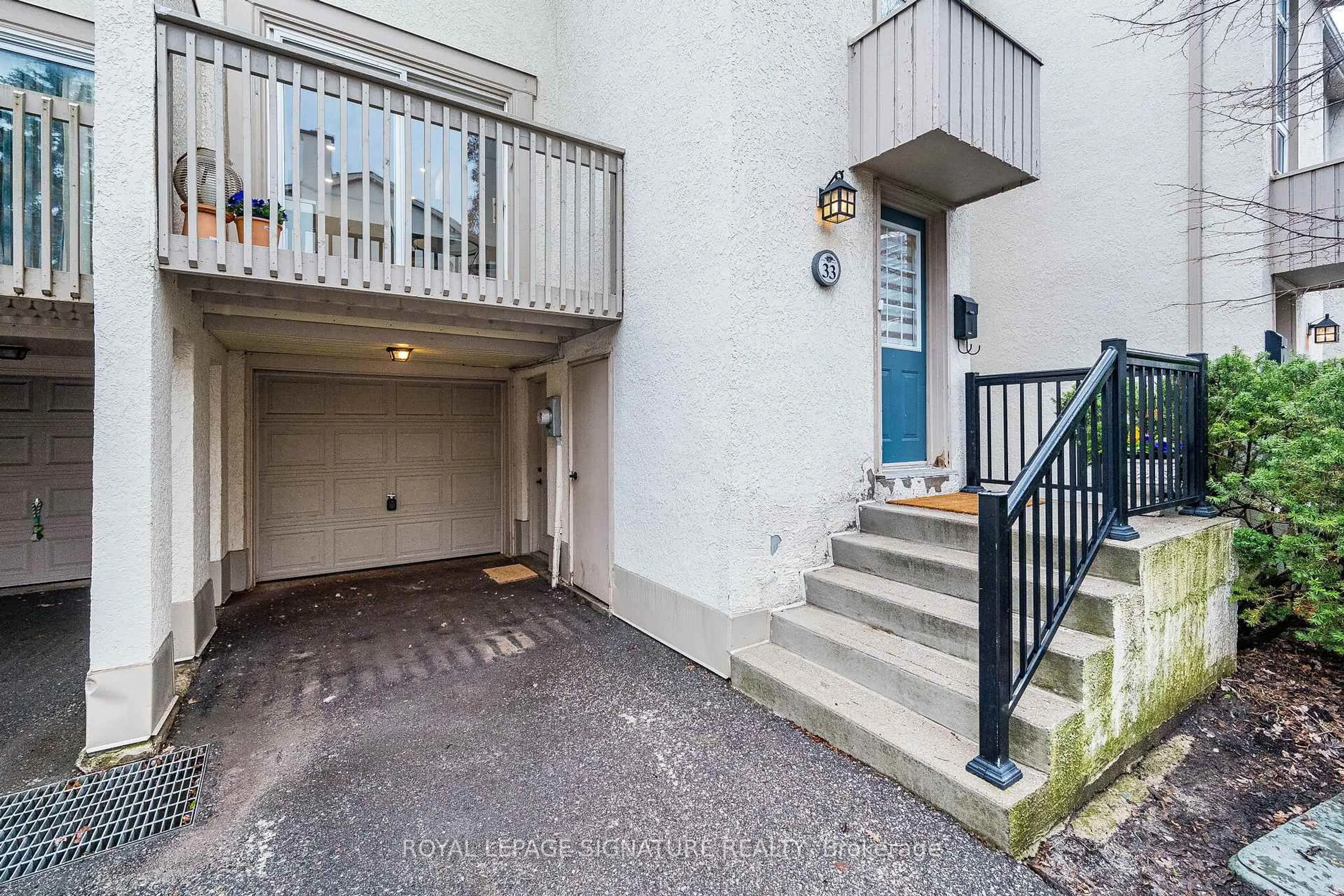 Unknown for 33 Cheryl Shepway, Toronto Ontario M2J 4R5