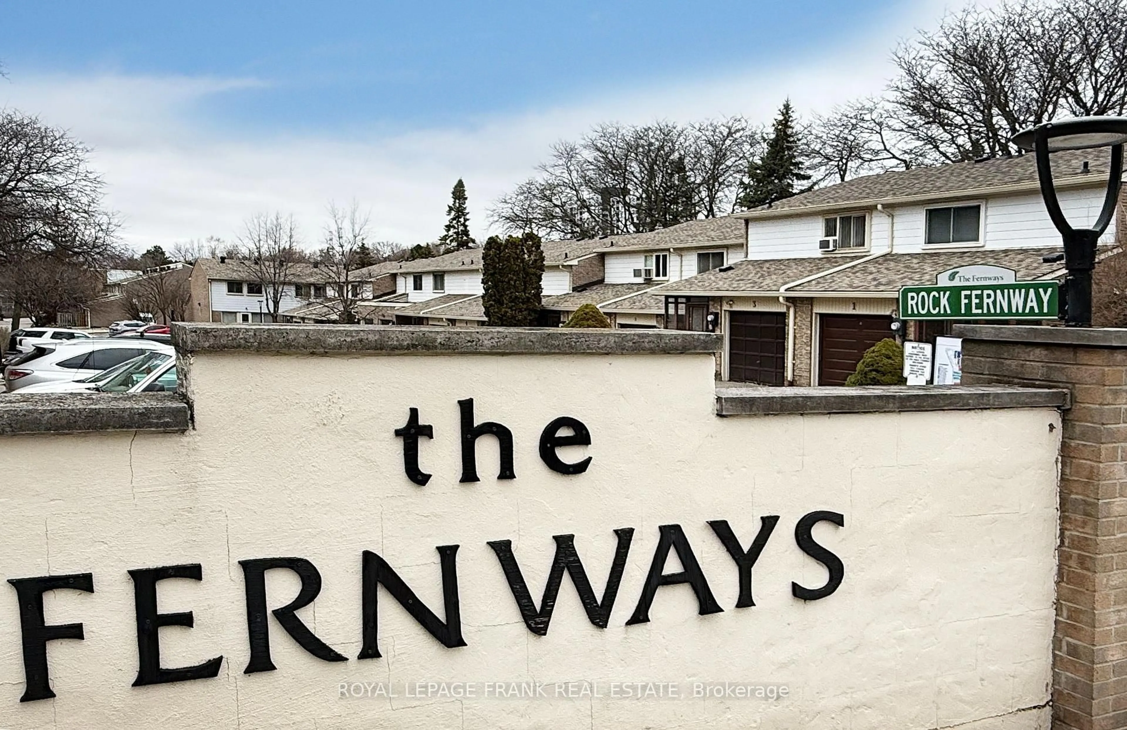 Indoor entryway for 3 Rock Fern Way, Toronto Ontario M2J 4N9