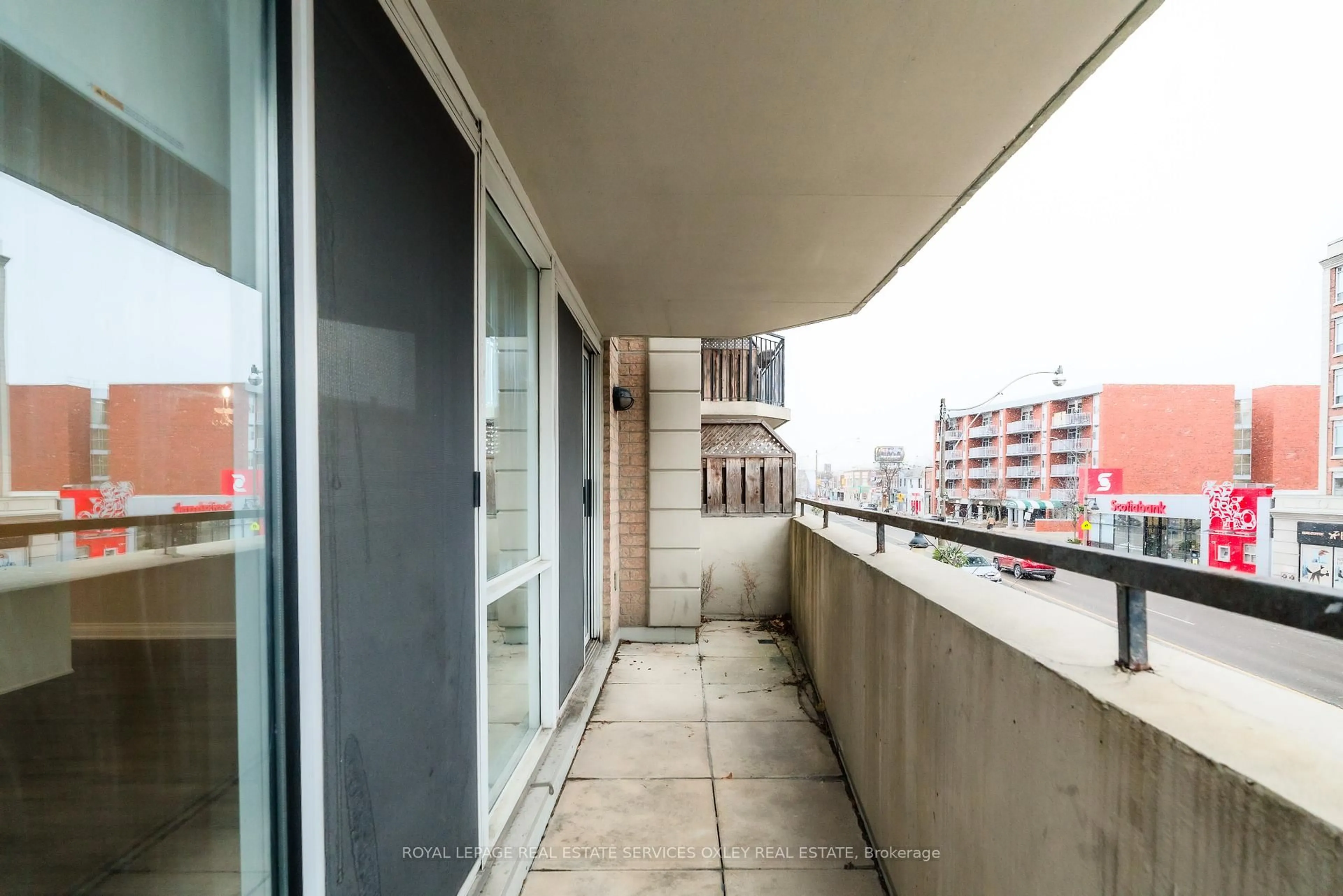 Balcony in the apartment, city buildings view from balcony for 3130 Yonge St #202, Toronto Ontario M4N 2K6