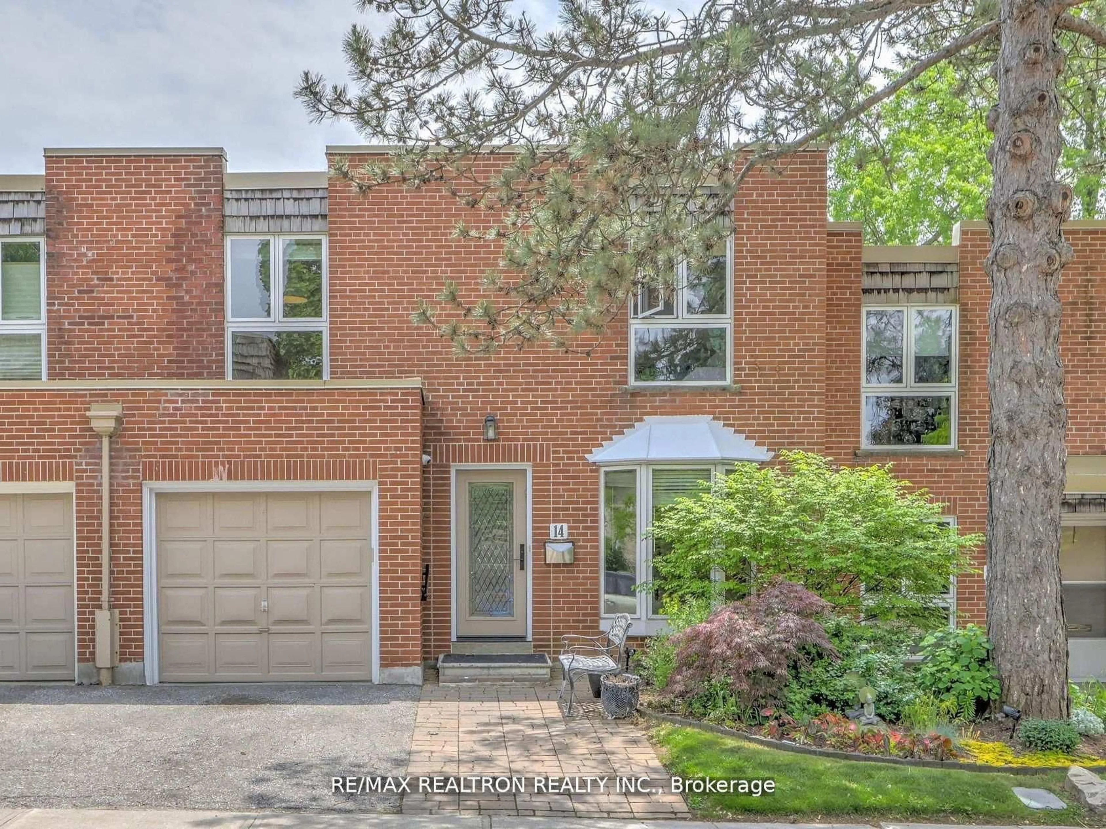 Home with brick exterior material, street for 14 Anvil Millway, Toronto Ontario M2L 1R1