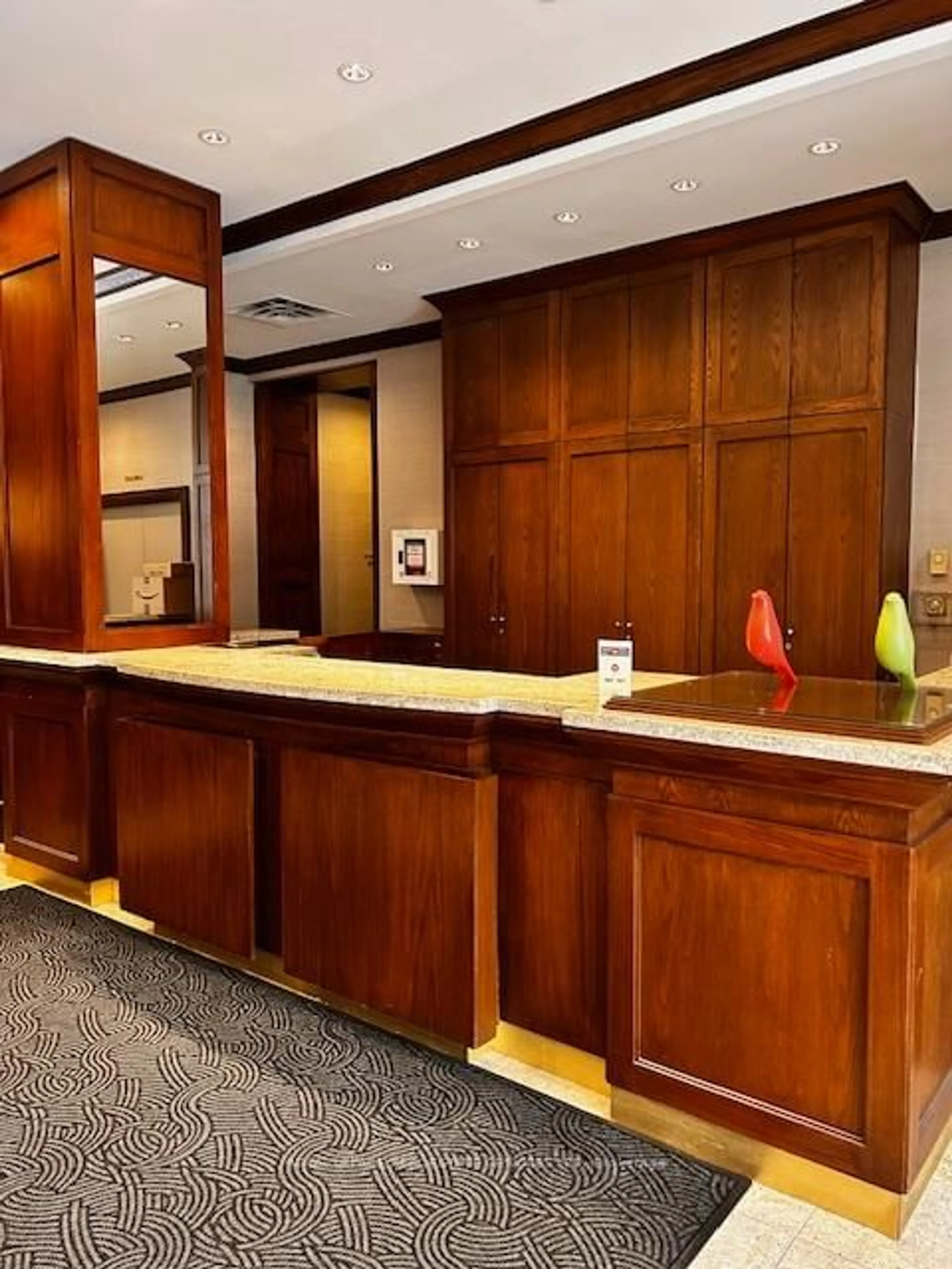 Lobby for 195 Merton St #212, Toronto Ontario M4S 3H6