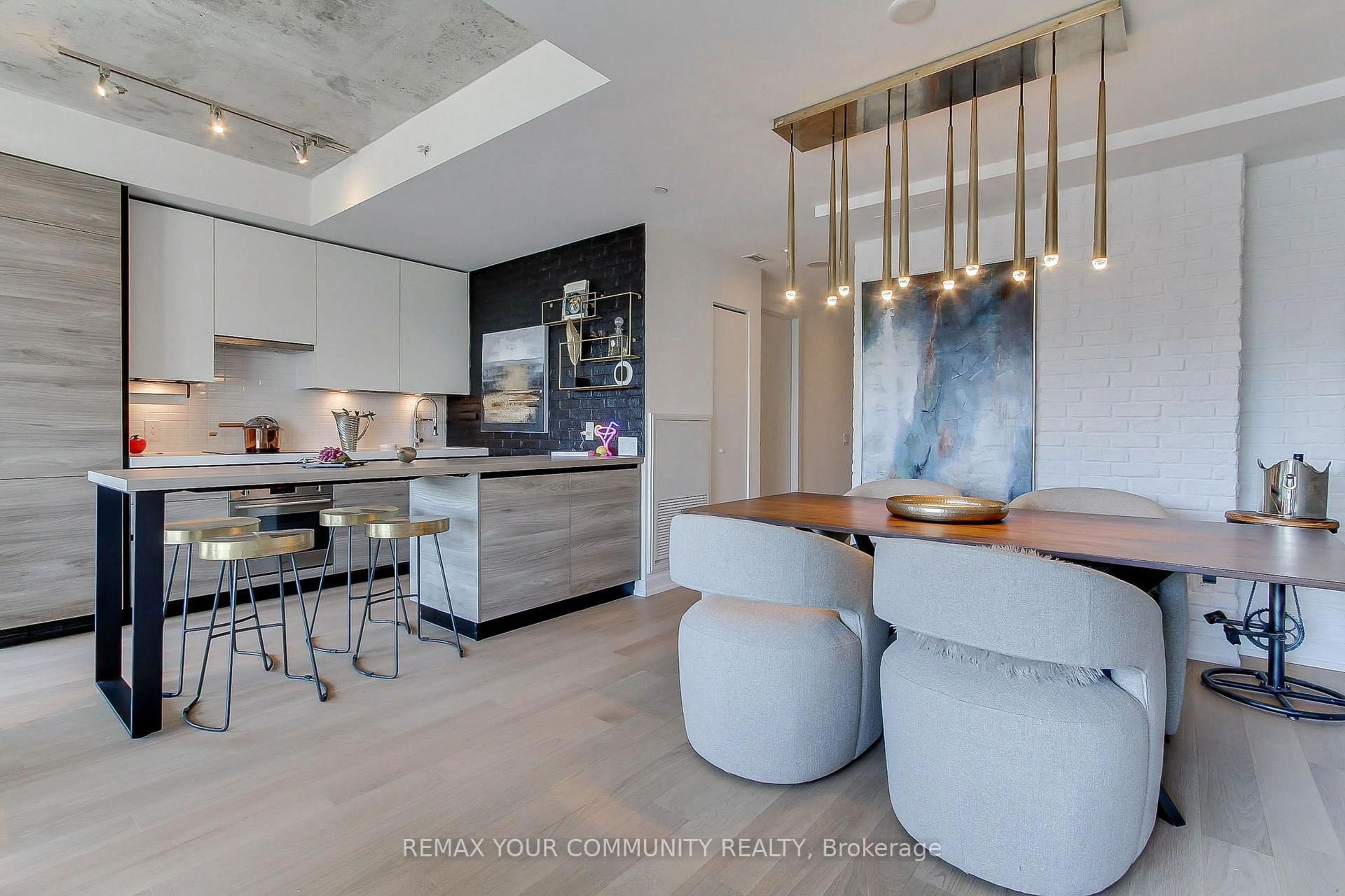 Contemporary kitchen, unknown for 629 King St #1224, Toronto Ontario M5V 0G9