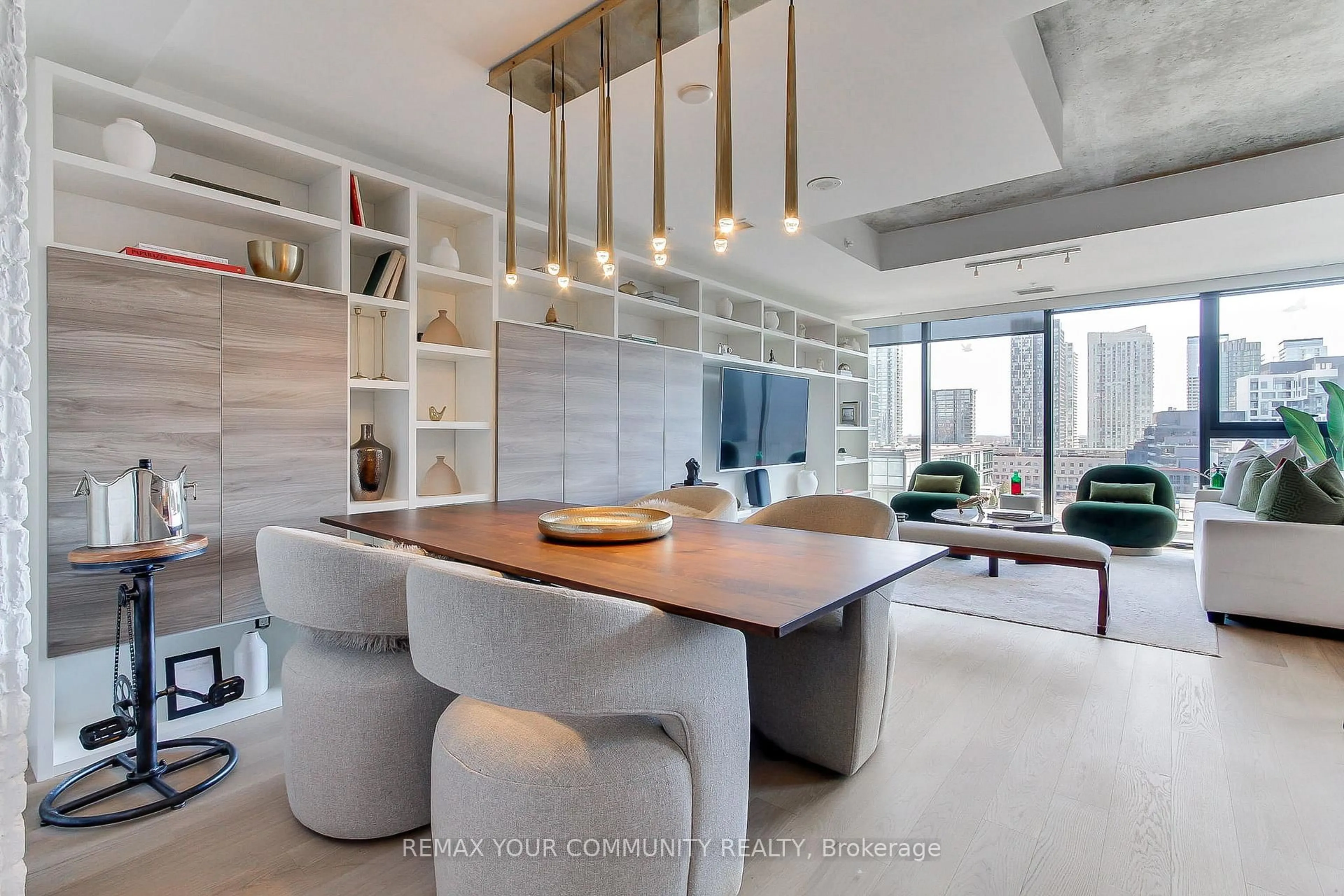 Unknown for 629 King St #1224, Toronto Ontario M5V 0G9