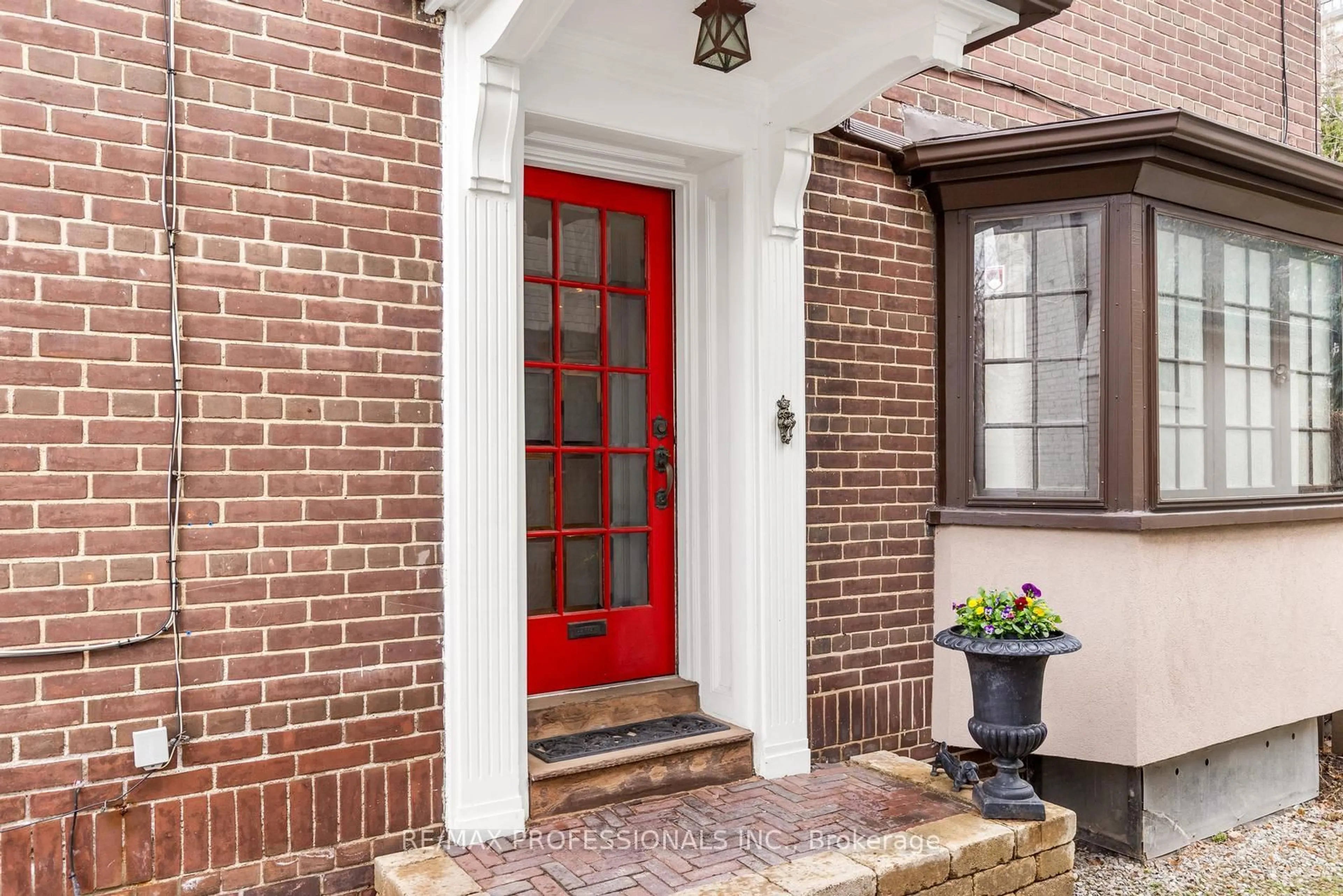 Home with brick exterior material, street for 85 Sherwood Ave, Toronto Ontario M4P 2A6