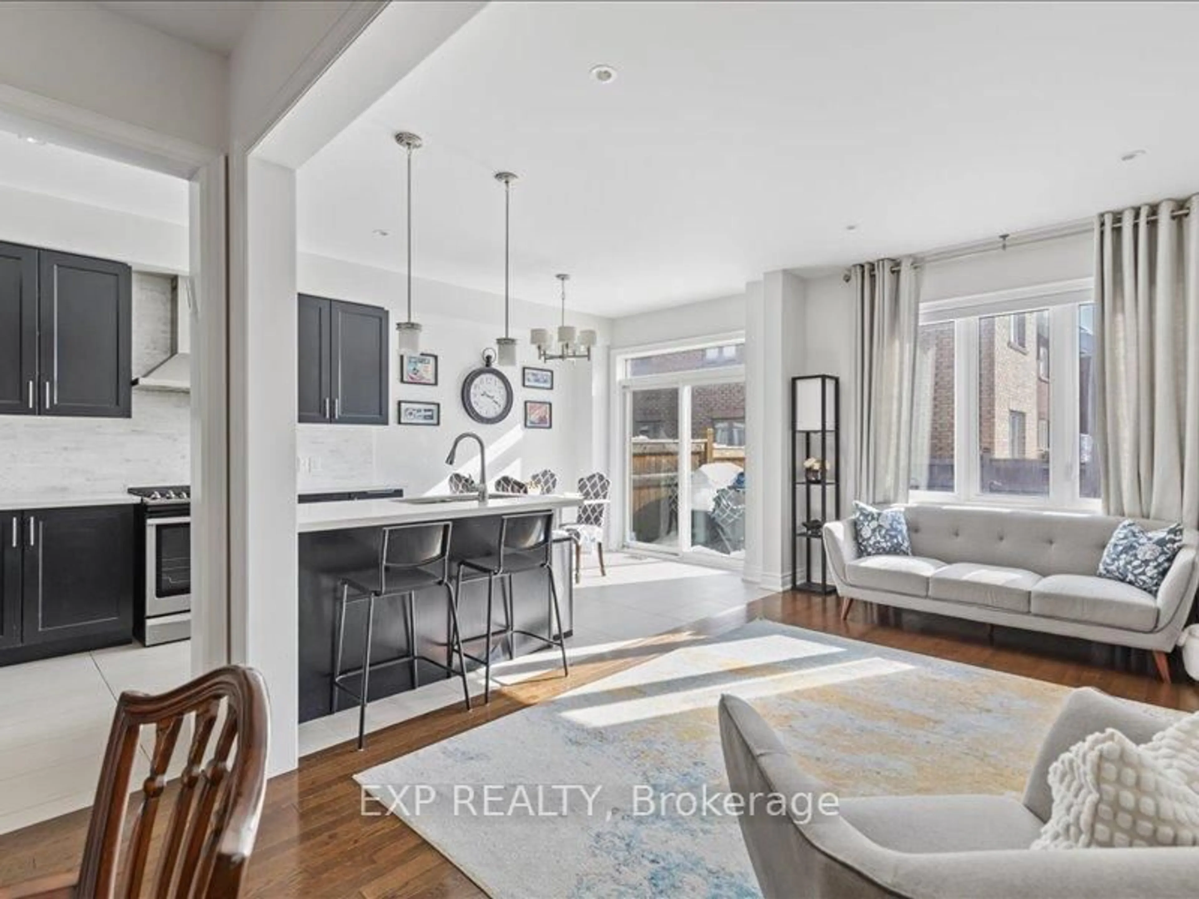 Open concept kitchen, ceramic/tile floor for 7 Goldthread Terr, Toronto Ontario M3H 0B9