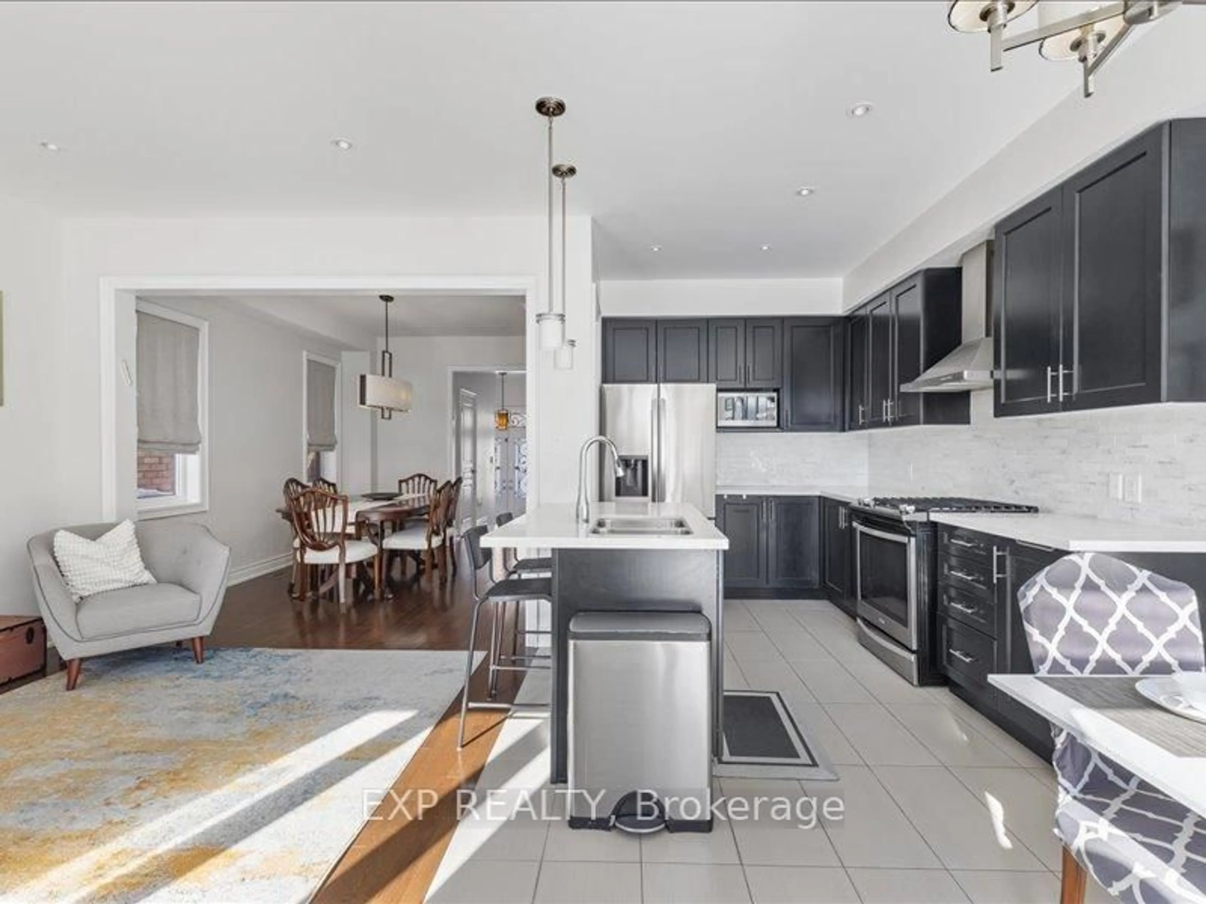 Open concept kitchen, unknown for 7 Goldthread Terr, Toronto Ontario M3H 0B9