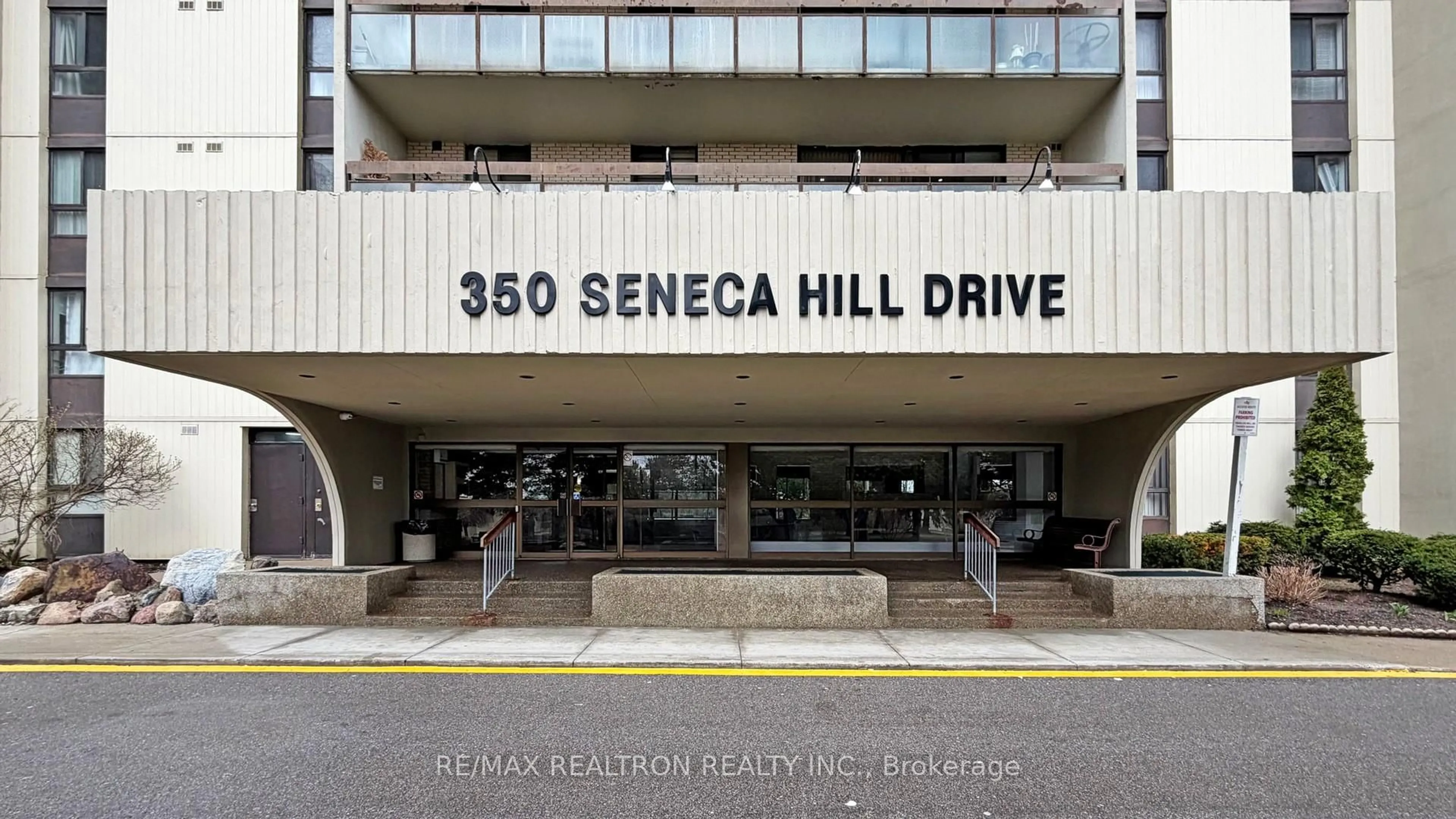Unknown for 350 Seneca Hill Dr #212, Toronto Ontario M2J 4S7