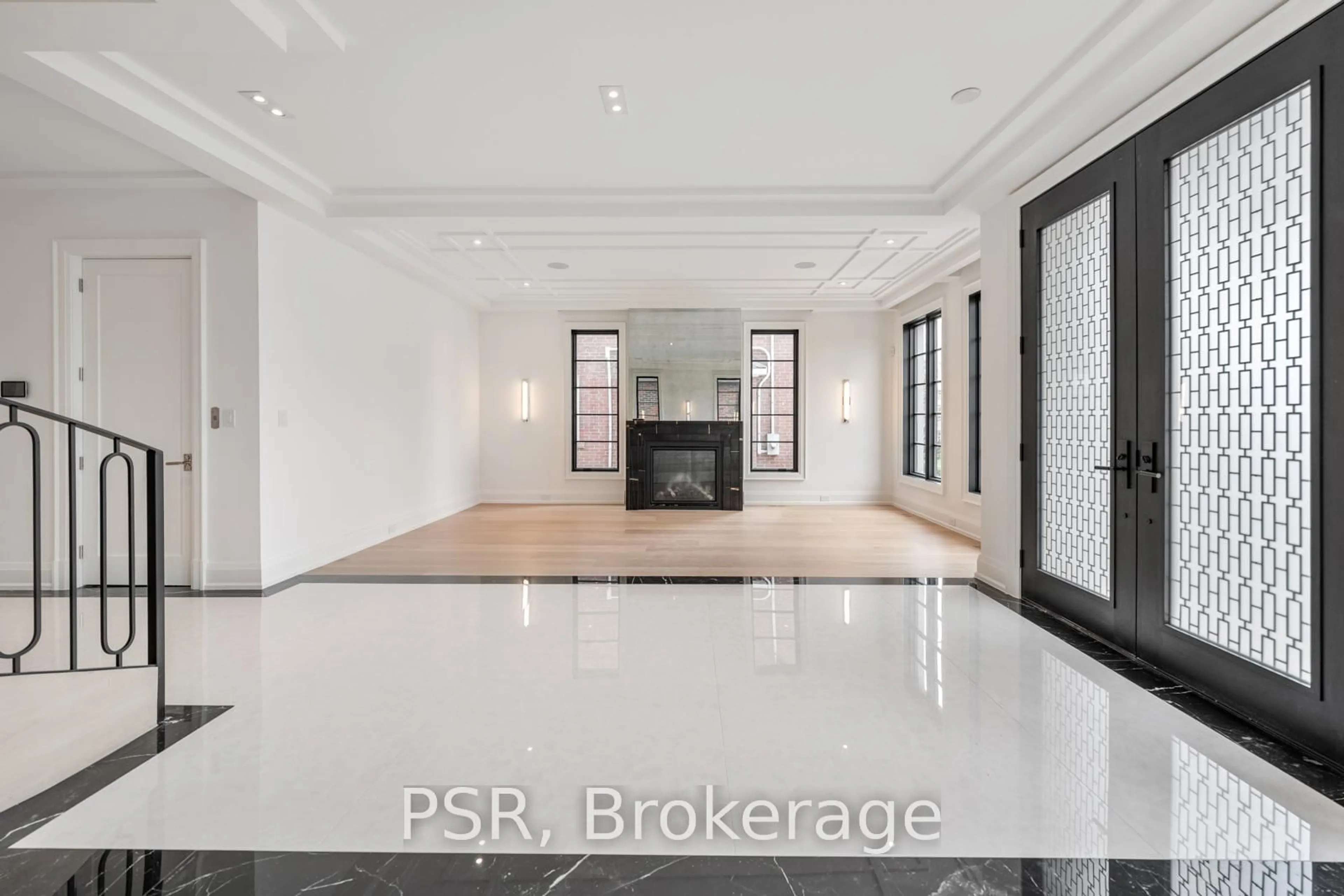 Unknown for 36 Ava Rd, Toronto Ontario M5P 1Y4