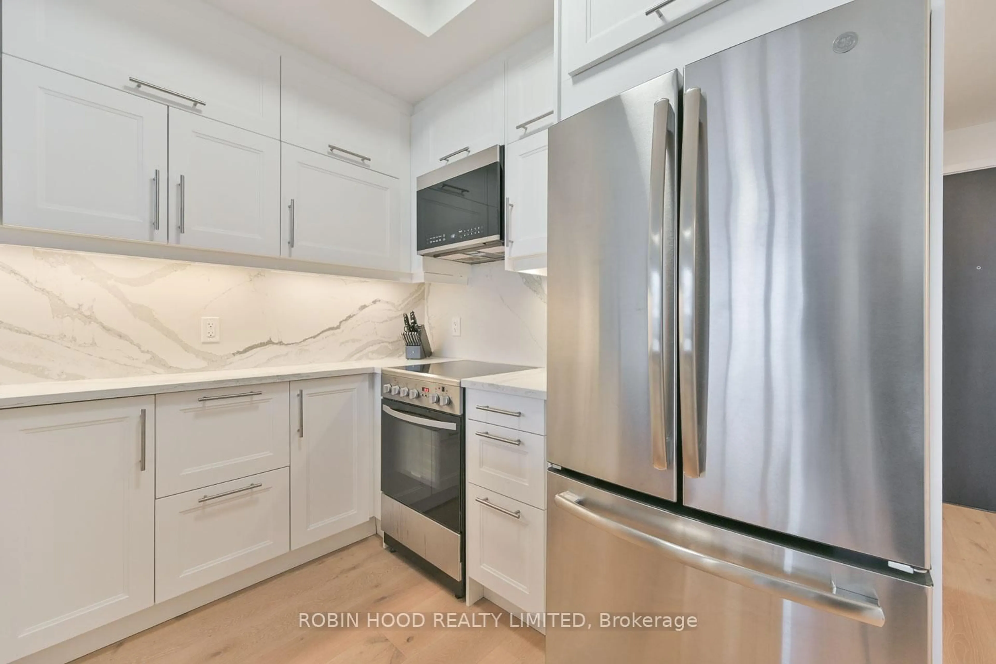 Standard kitchen, ceramic/tile floor for 170 Sumach St #2303, Toronto Ontario M5A 0C3