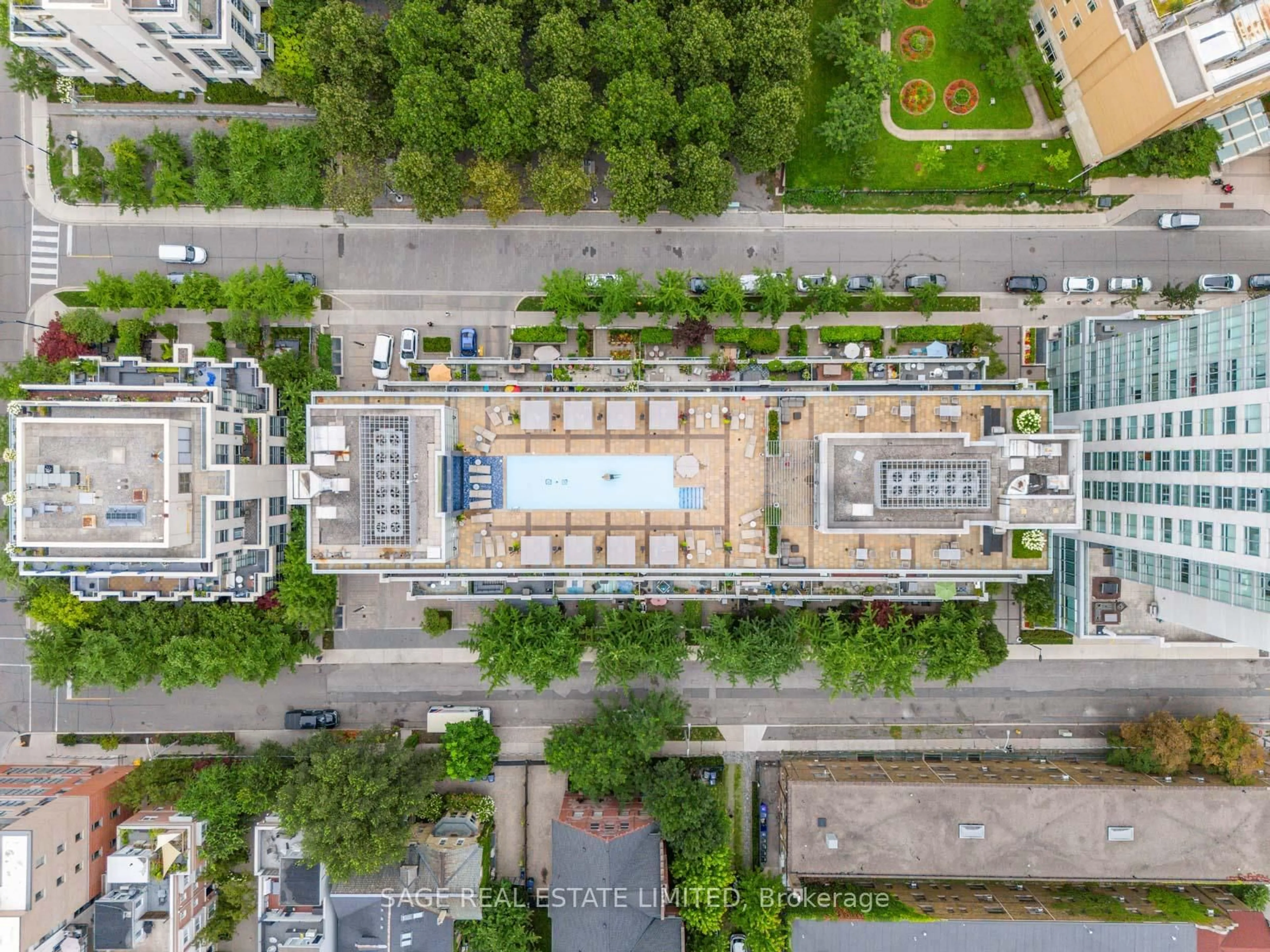 A pic from outside/outdoor area/front of a property/back of a property/a pic from drone, city buildings view from balcony for 120 Homewood Ave #2804, Toronto Ontario M4Y 2J3