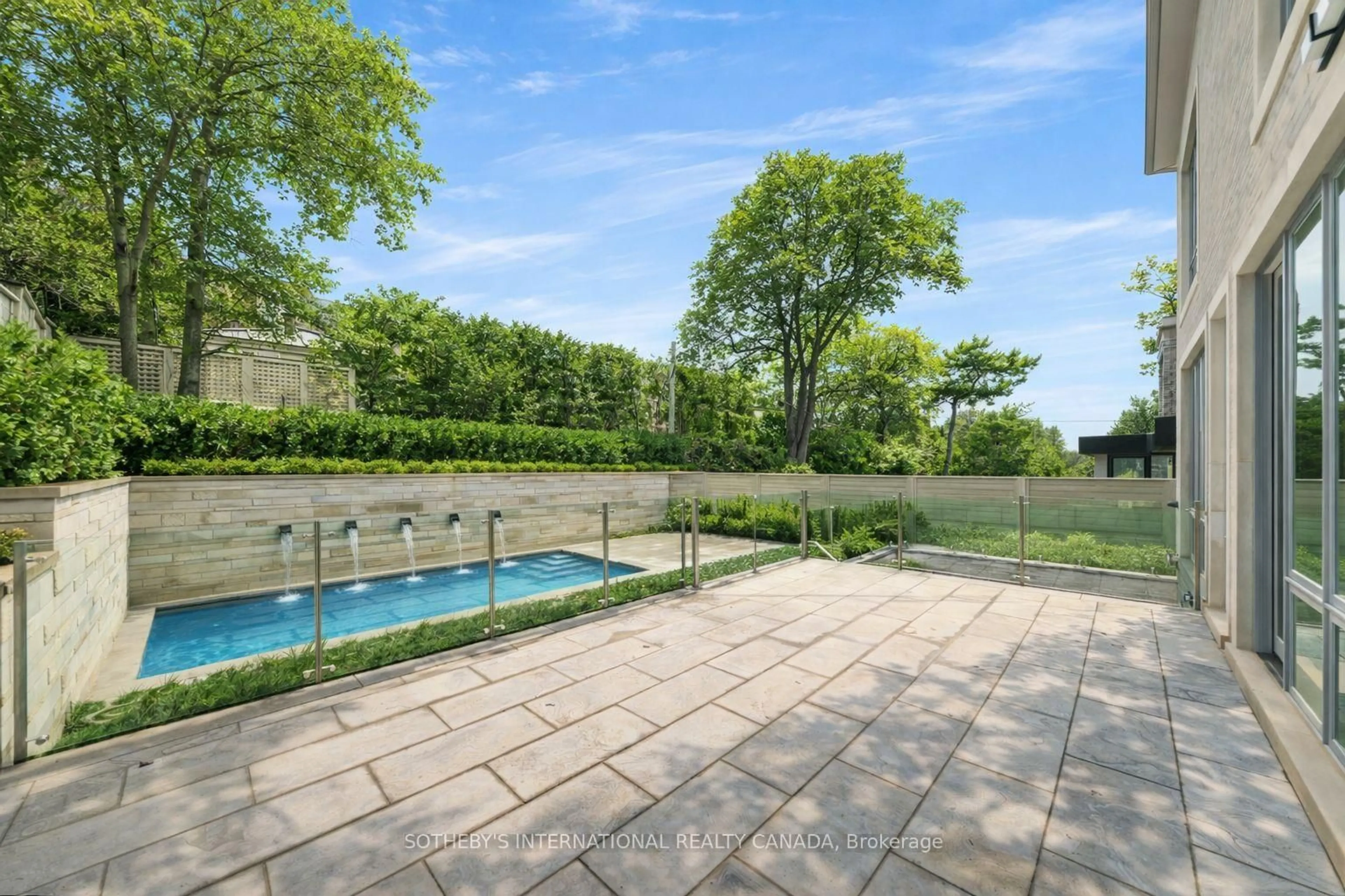 Pool for 106 Glenayr Rd, Toronto Ontario M5P 3C2
