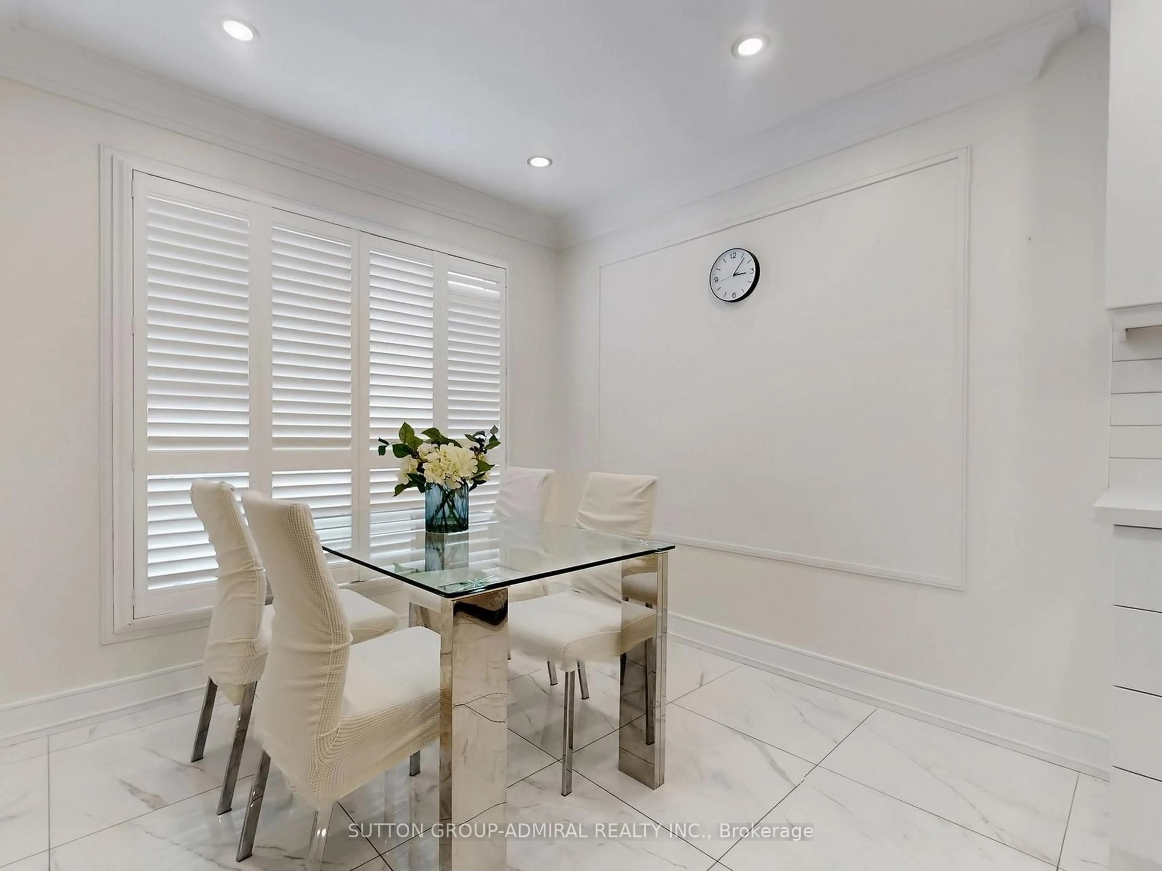 Dining room, ceramic/tile floor for 296 Torresdale Ave #2, Toronto Ontario M2R 3N3