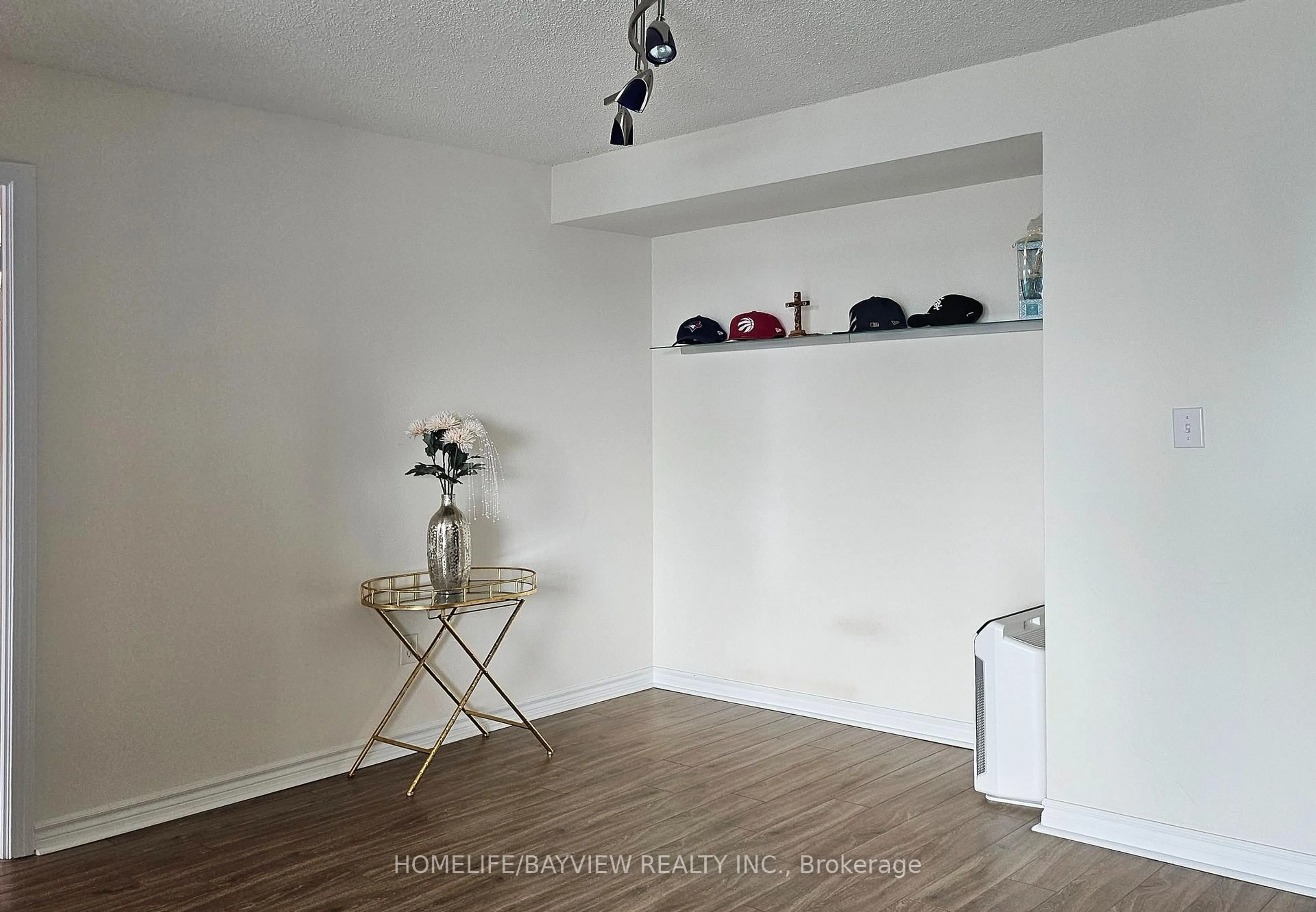 A pic of a room for 7 Lorraine Dr #1816, Toronto Ontario M2N 7H2