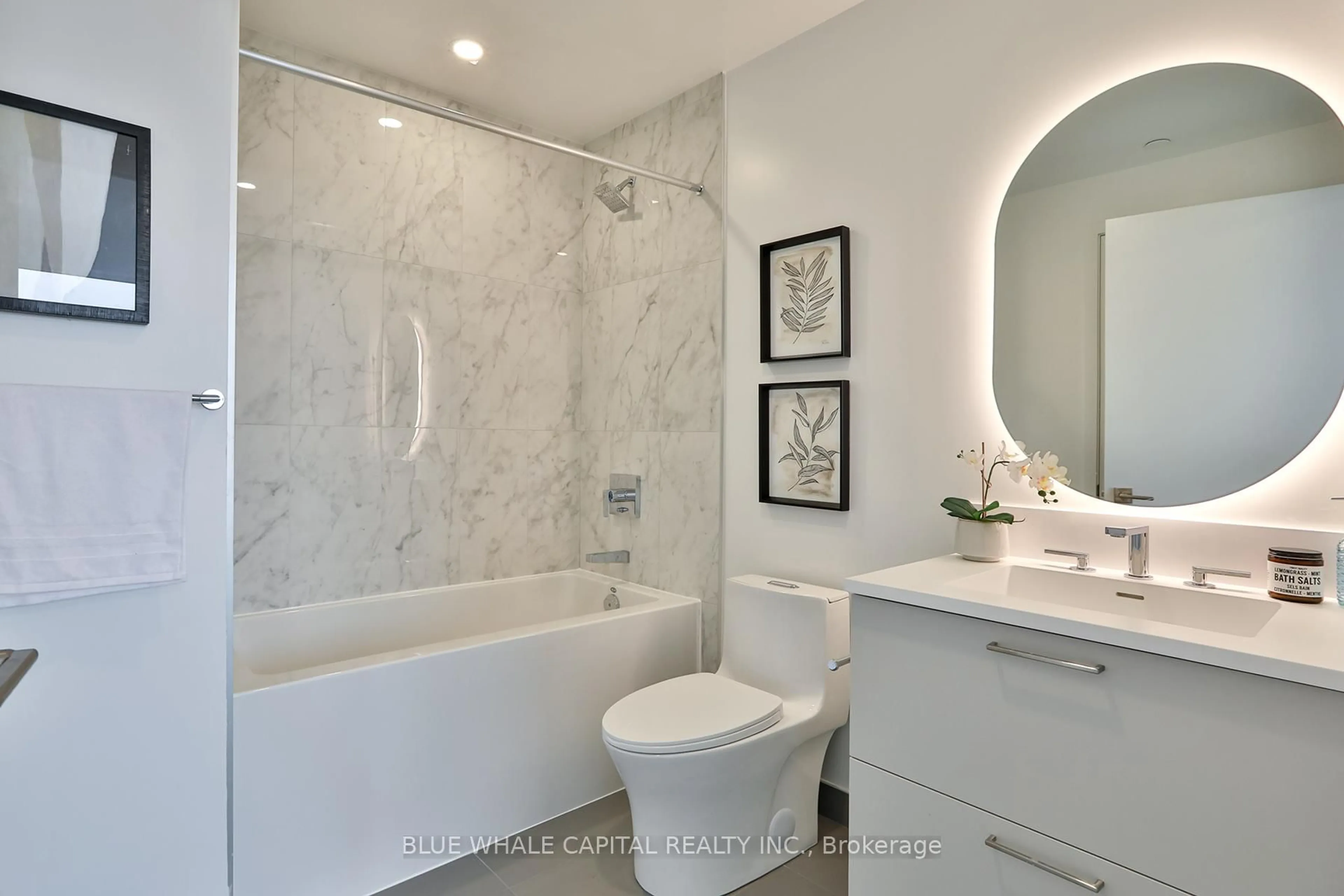 Contemporary bathroom, ceramic/tile floor for 36 Olive Ave #1508, Toronto Ontario M2N 0M4