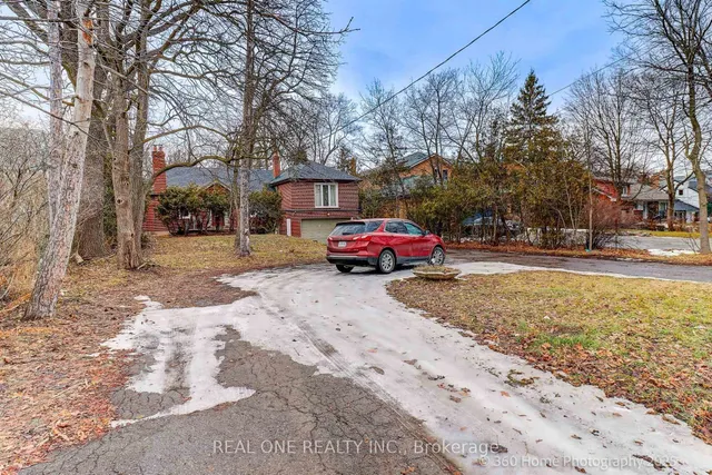212 Cummer Ave, Toronto 5