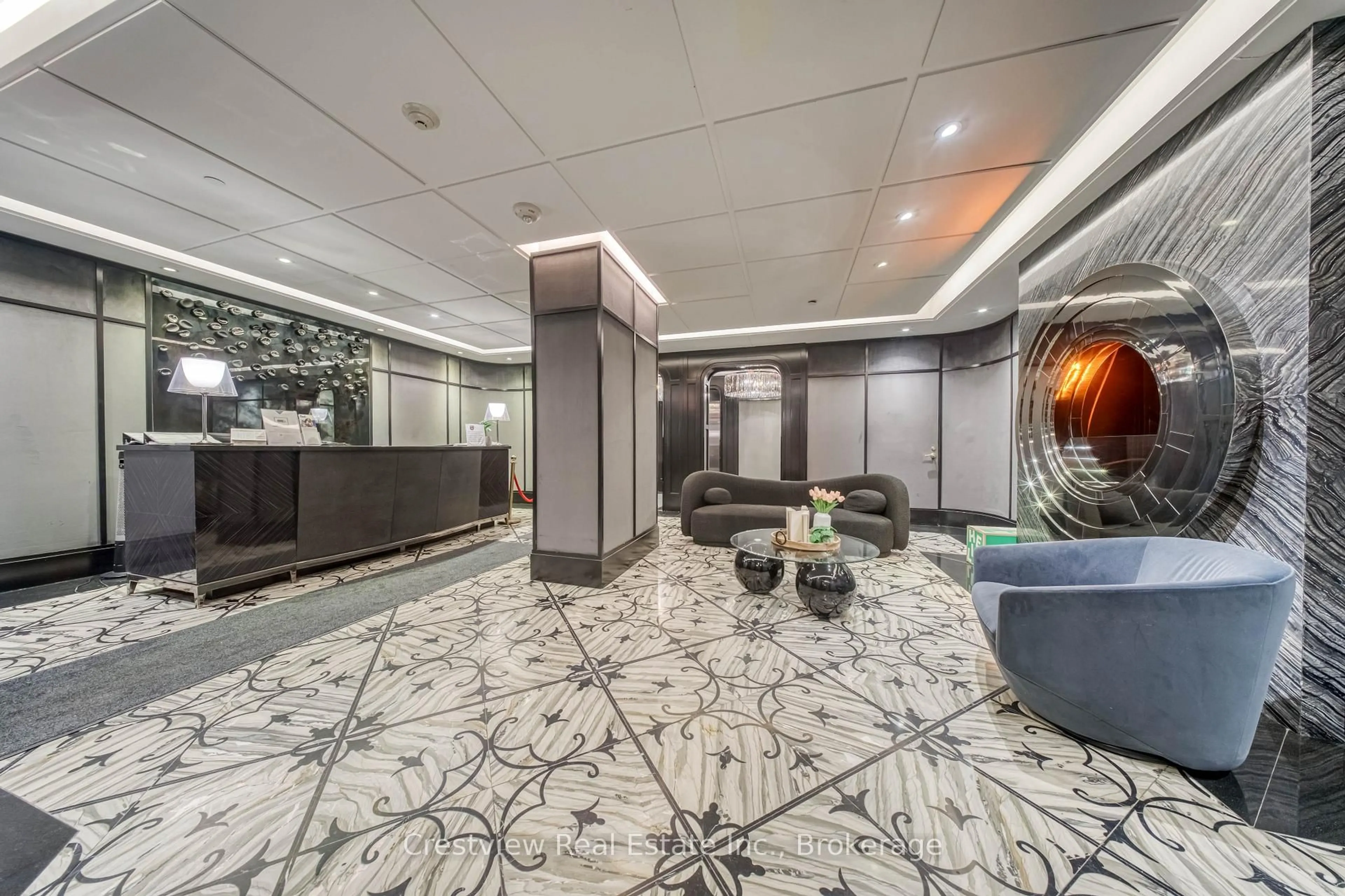 Lobby for 88 Blue Jays Way #2705, Toronto Ontario M5V 0L7