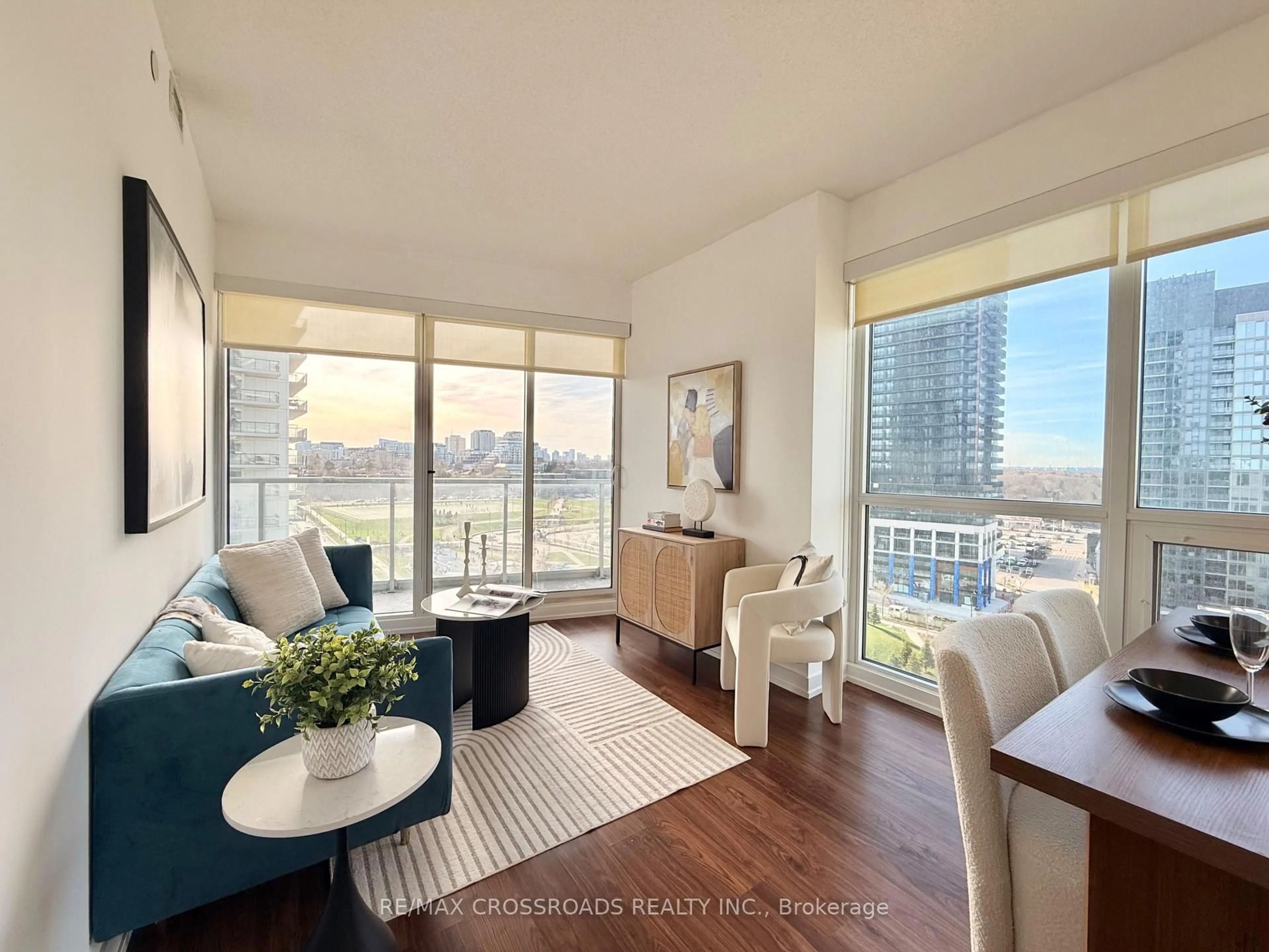 Living room with furniture, unknown for 115 McMahon Dr #1003, Toronto Ontario M2K 0E3