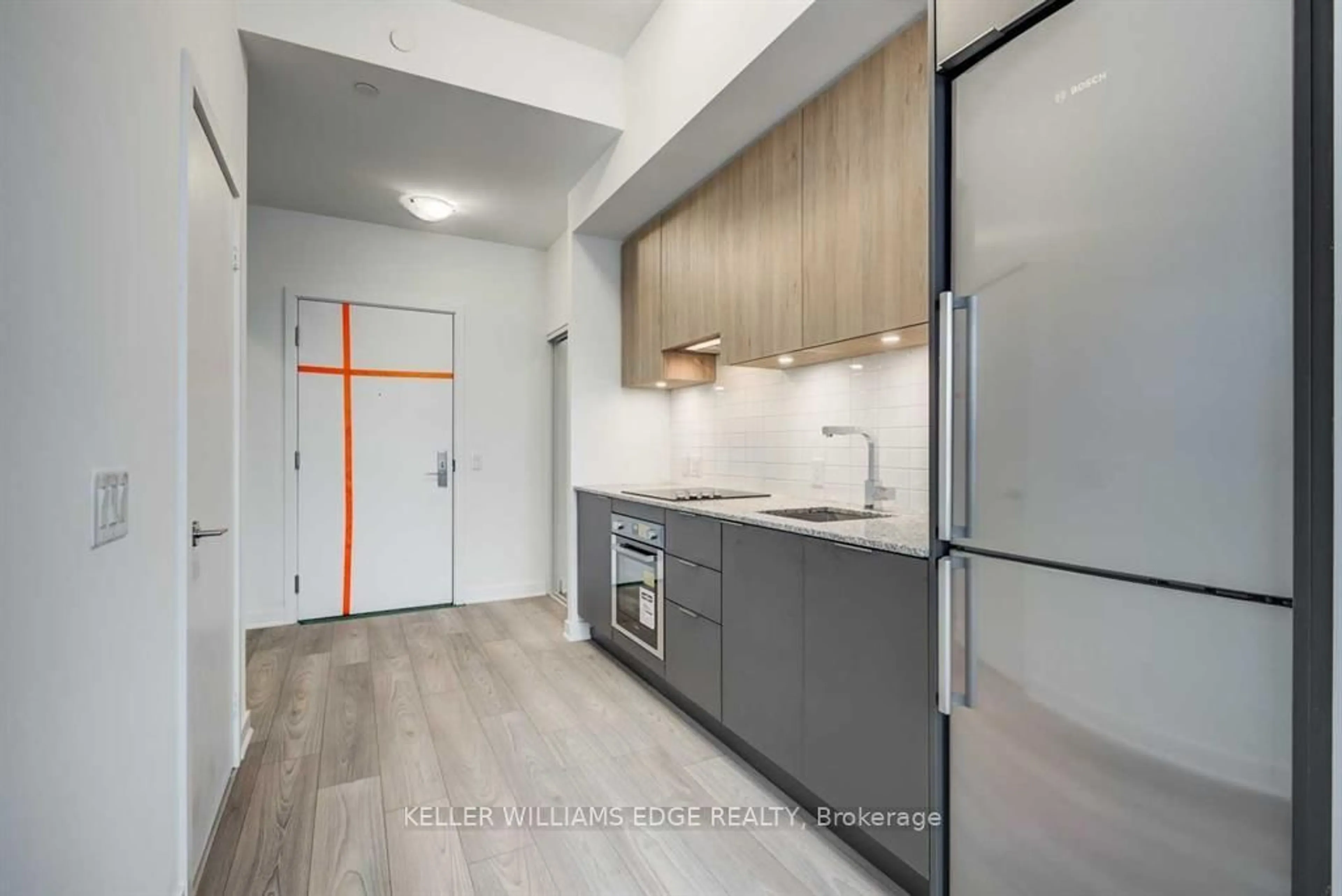 Standard kitchen, unknown for 120 Parliament St #311, Toronto Ontario M5A 2Y8