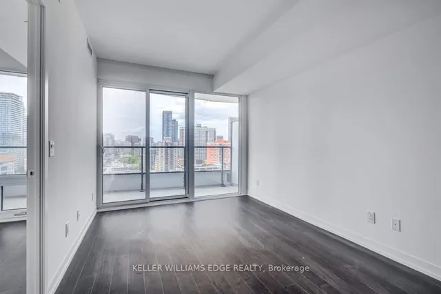 85 Wood St #3609, Toronto 4