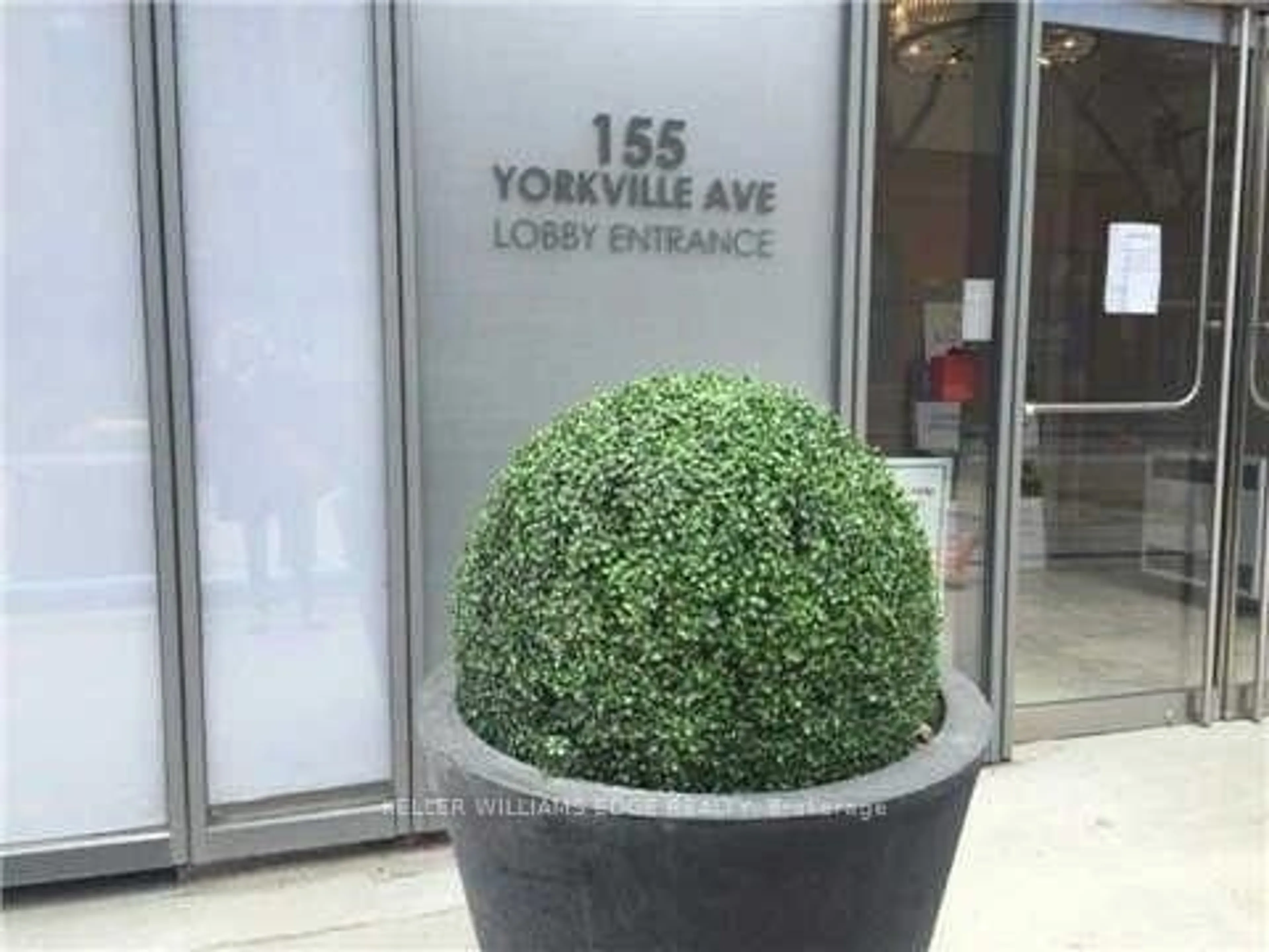 Lobby for 155 Yorkville Ave #911, Toronto Ontario M5R 0B4