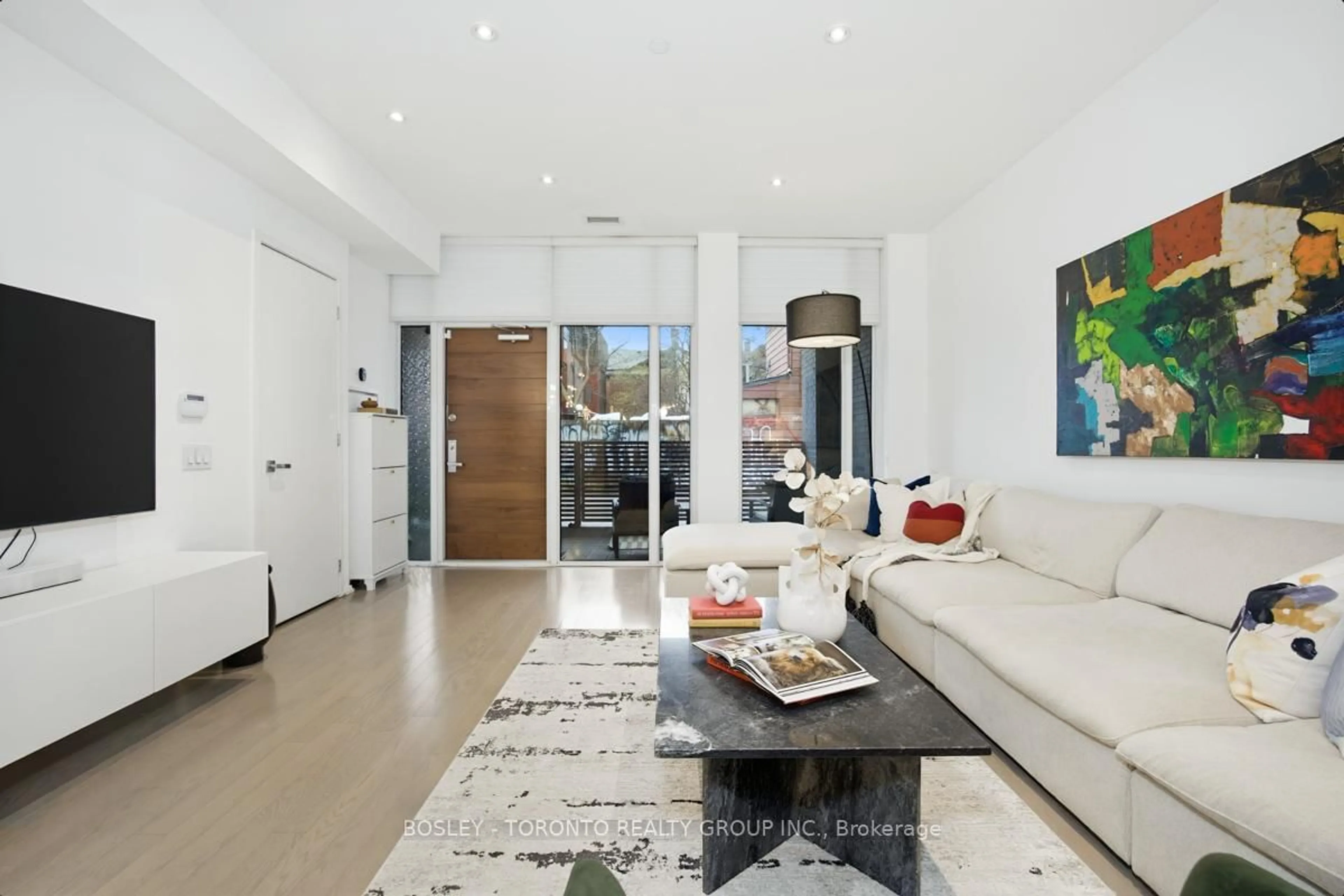 Unknown for 10 Loretto Lane, Toronto Ontario M5S 0B7