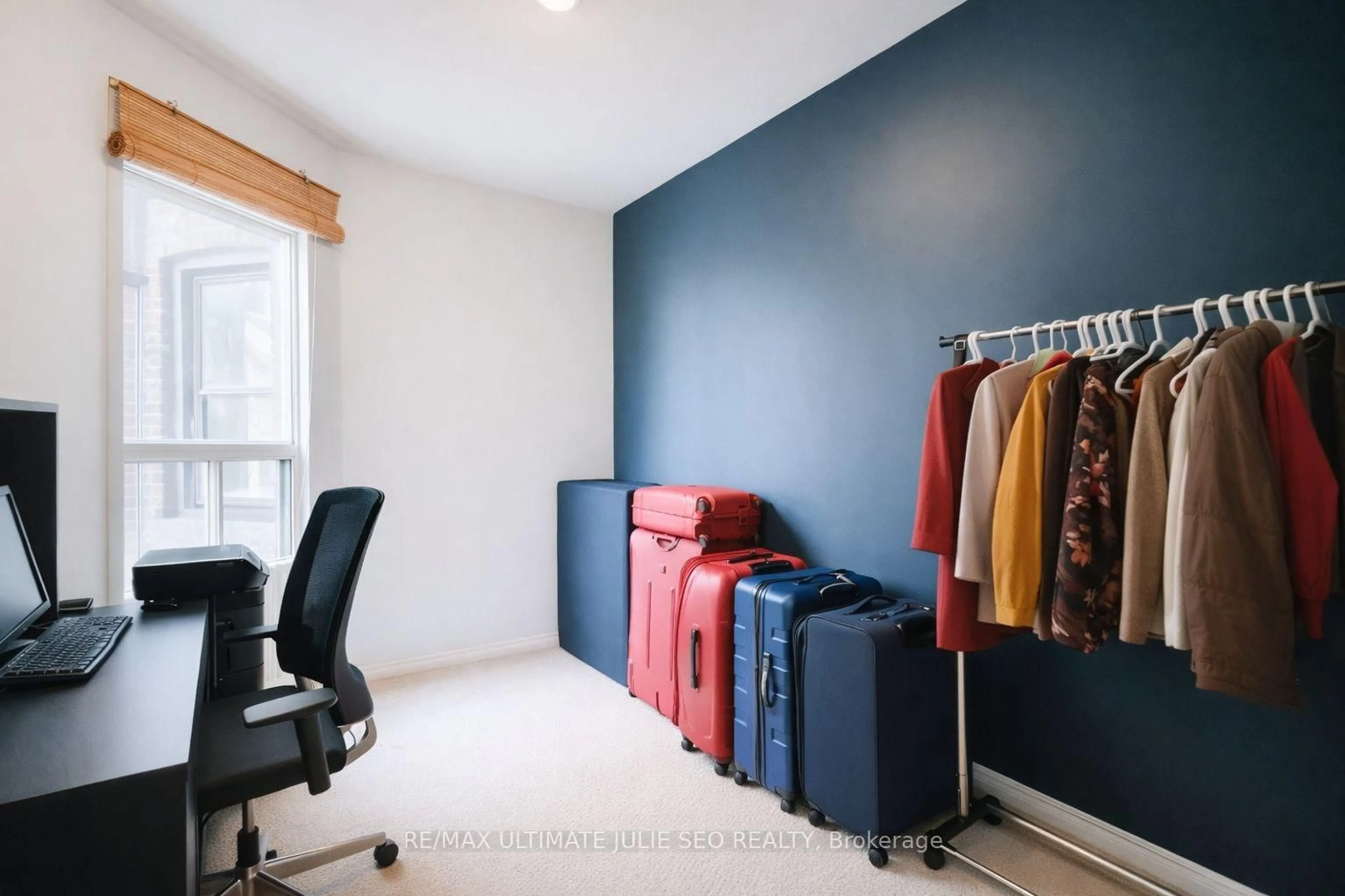 A pic of a room for 1206 Ossington Ave, Toronto Ontario M6G 3W1