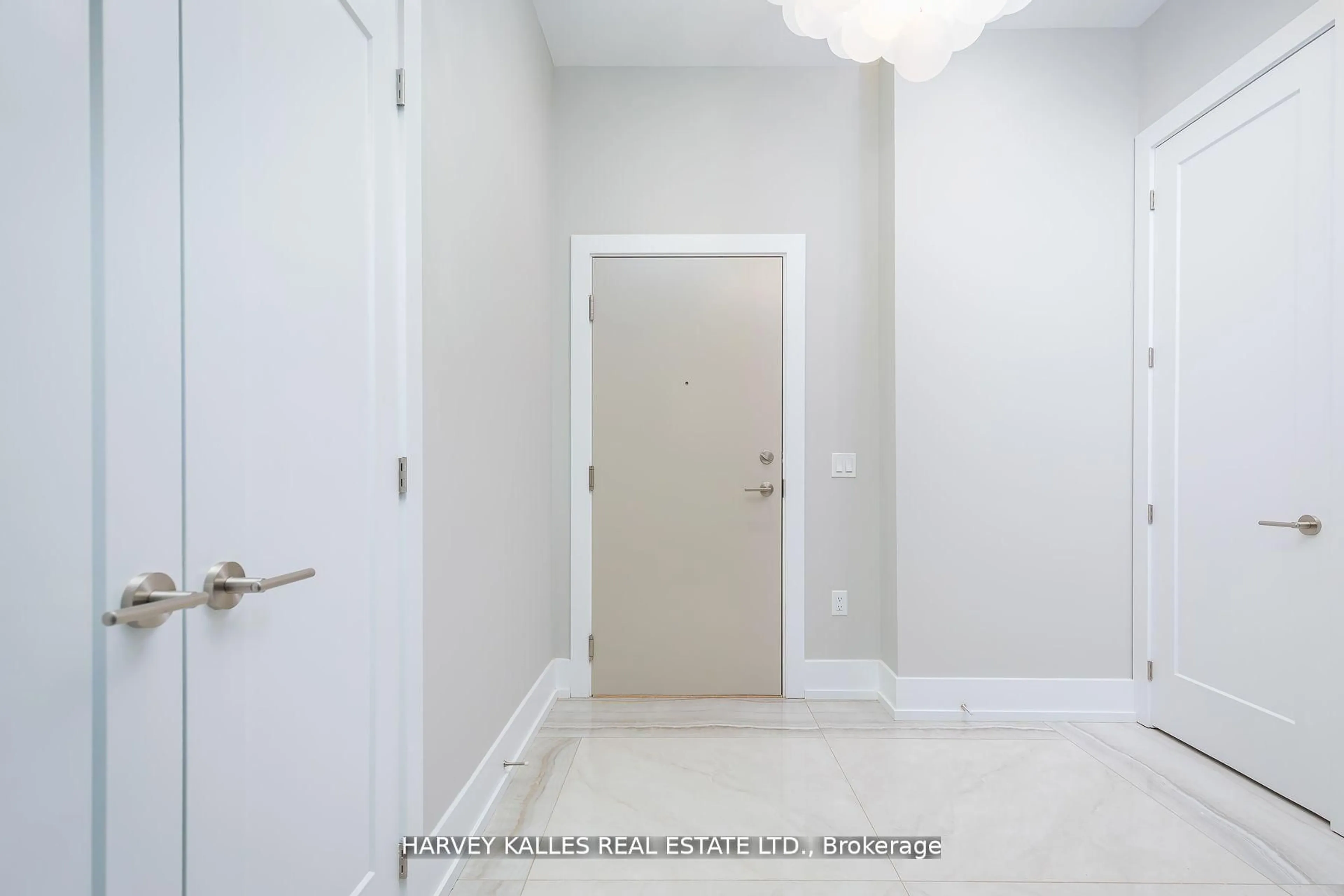 Unknown for 99 John St #4802, Toronto Ontario M5V 0S6