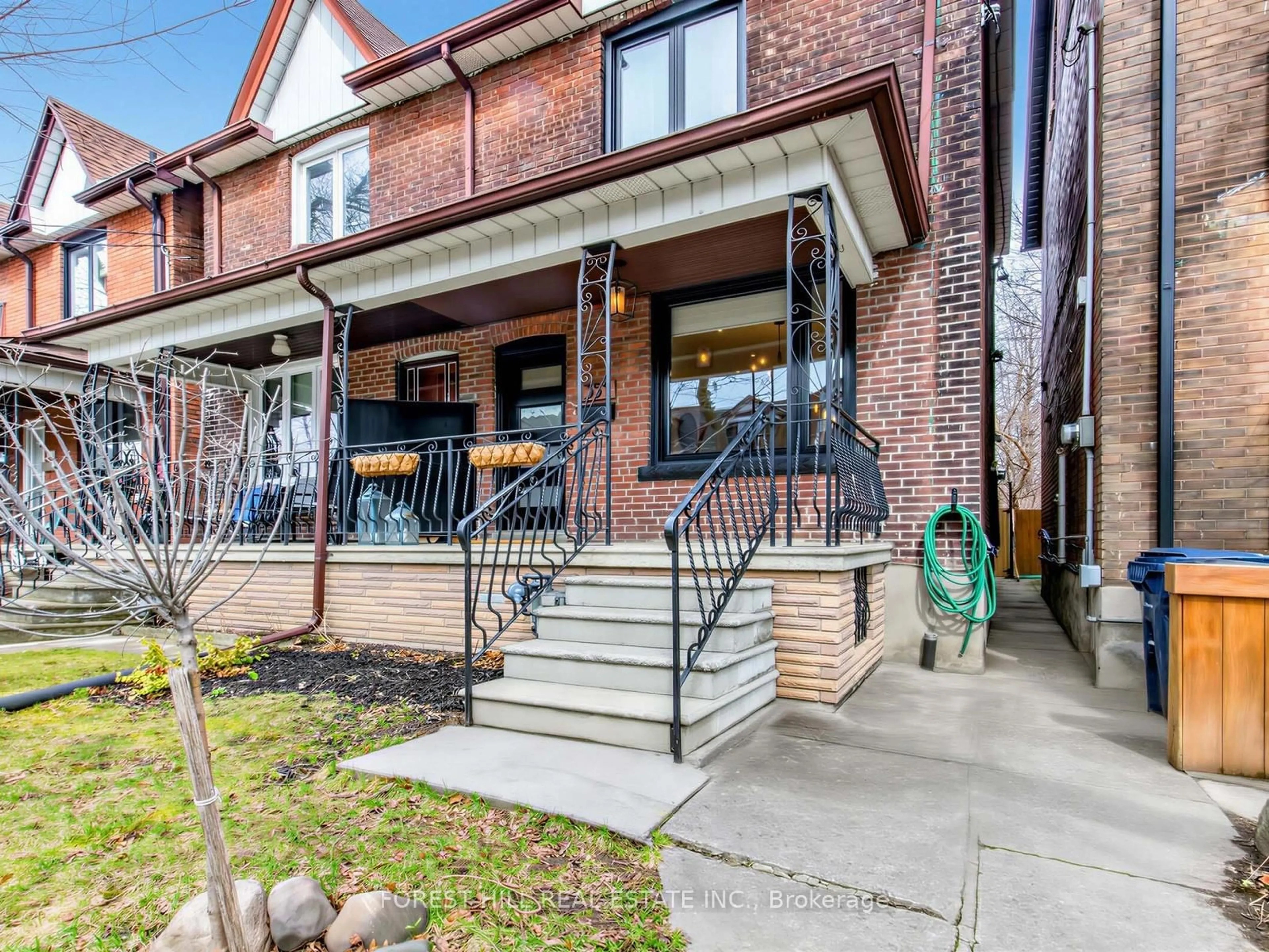 Home with brick exterior material, street for 351 Montrose Ave, Toronto Ontario M6G 3G9