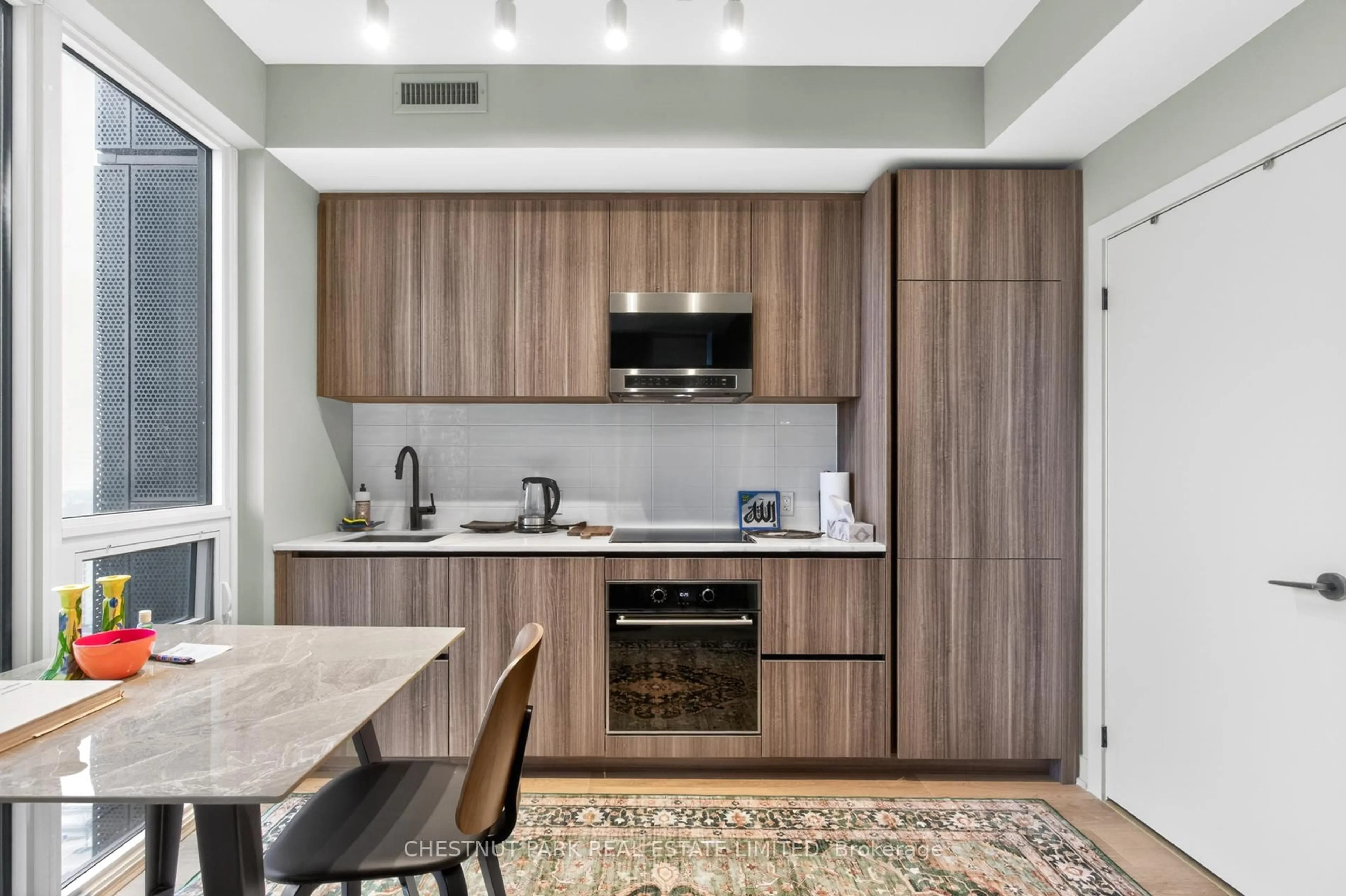 Unknown for 117 Broadway Ave #2810, Toronto Ontario M4P 1V3