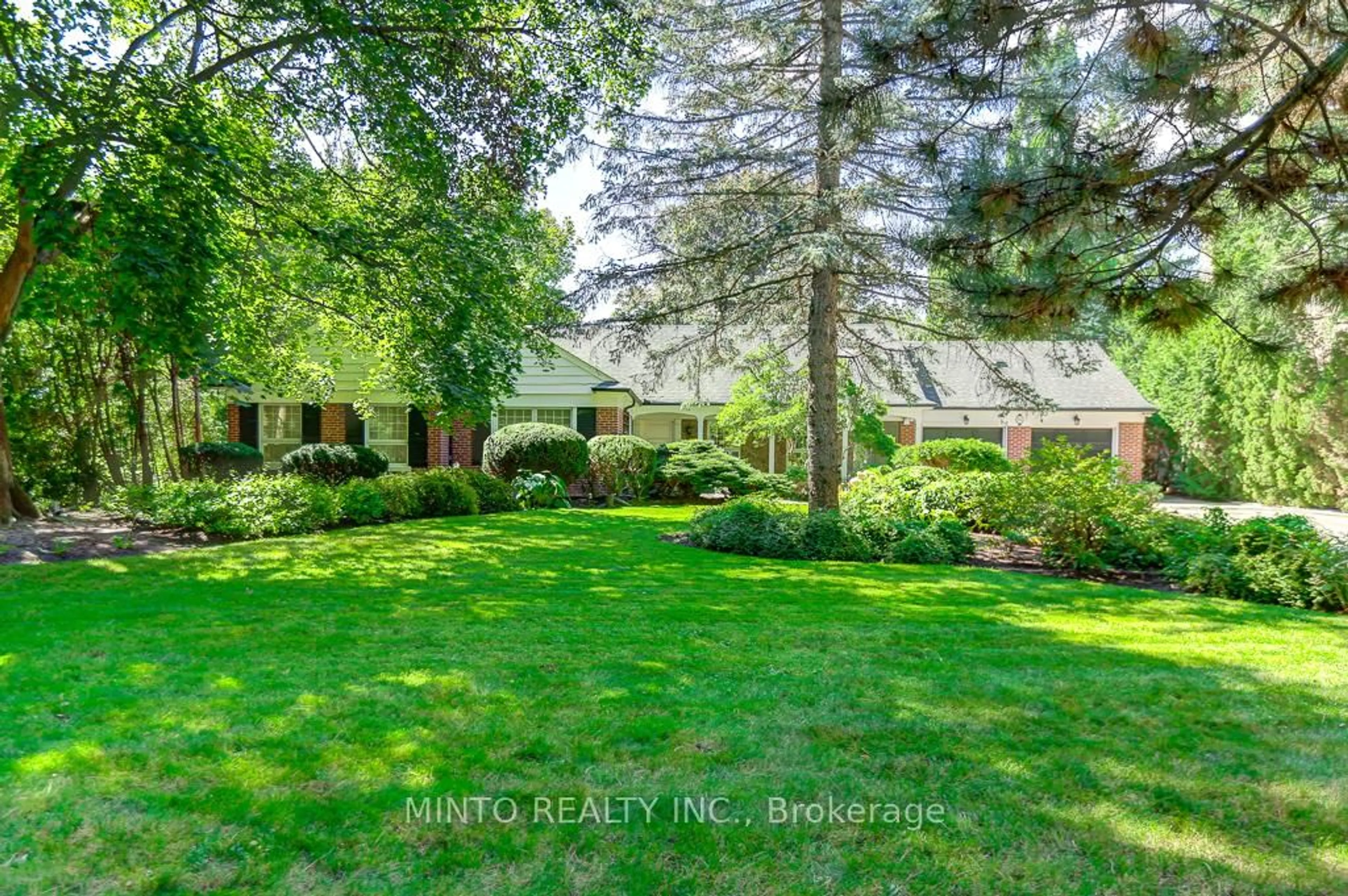 Unknown for 35 Bayview Rdge, Toronto Ontario M2L 1E3