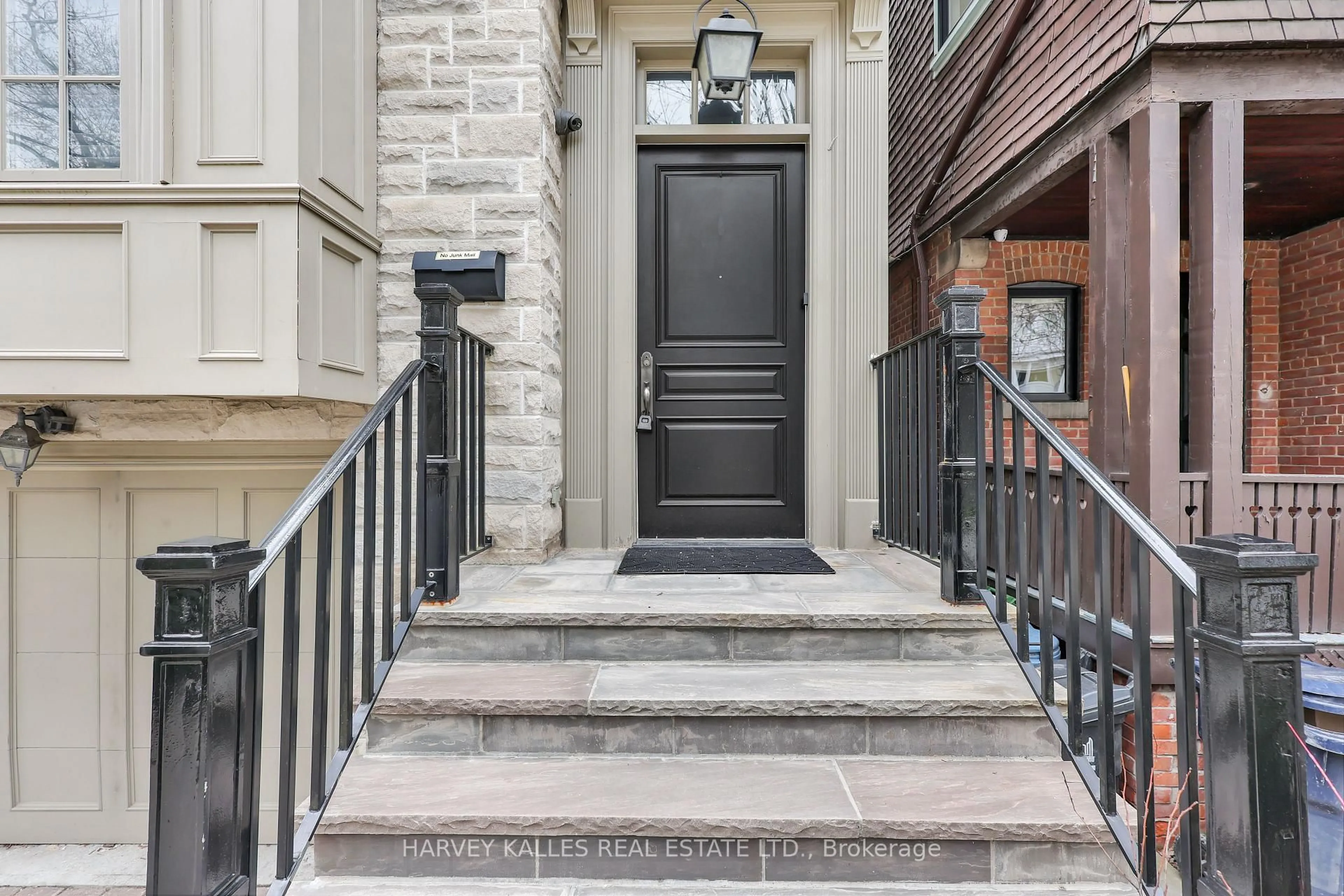 Indoor entryway for 39 Gormley Ave, Toronto Ontario M4V 1Y9