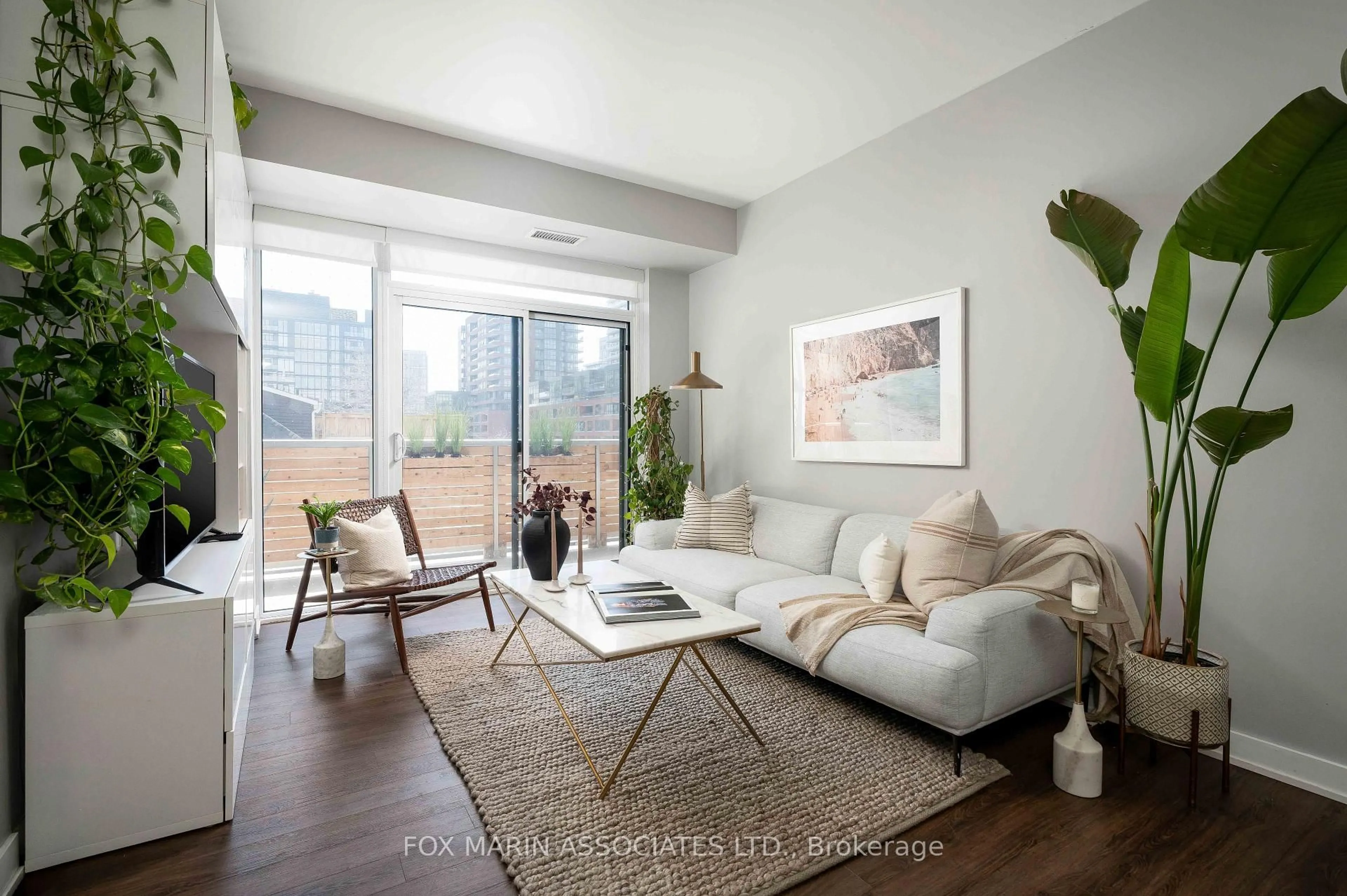 Living room with furniture, unknown for 106 Dovercourt Rd #321, Toronto Ontario M6J 3C3