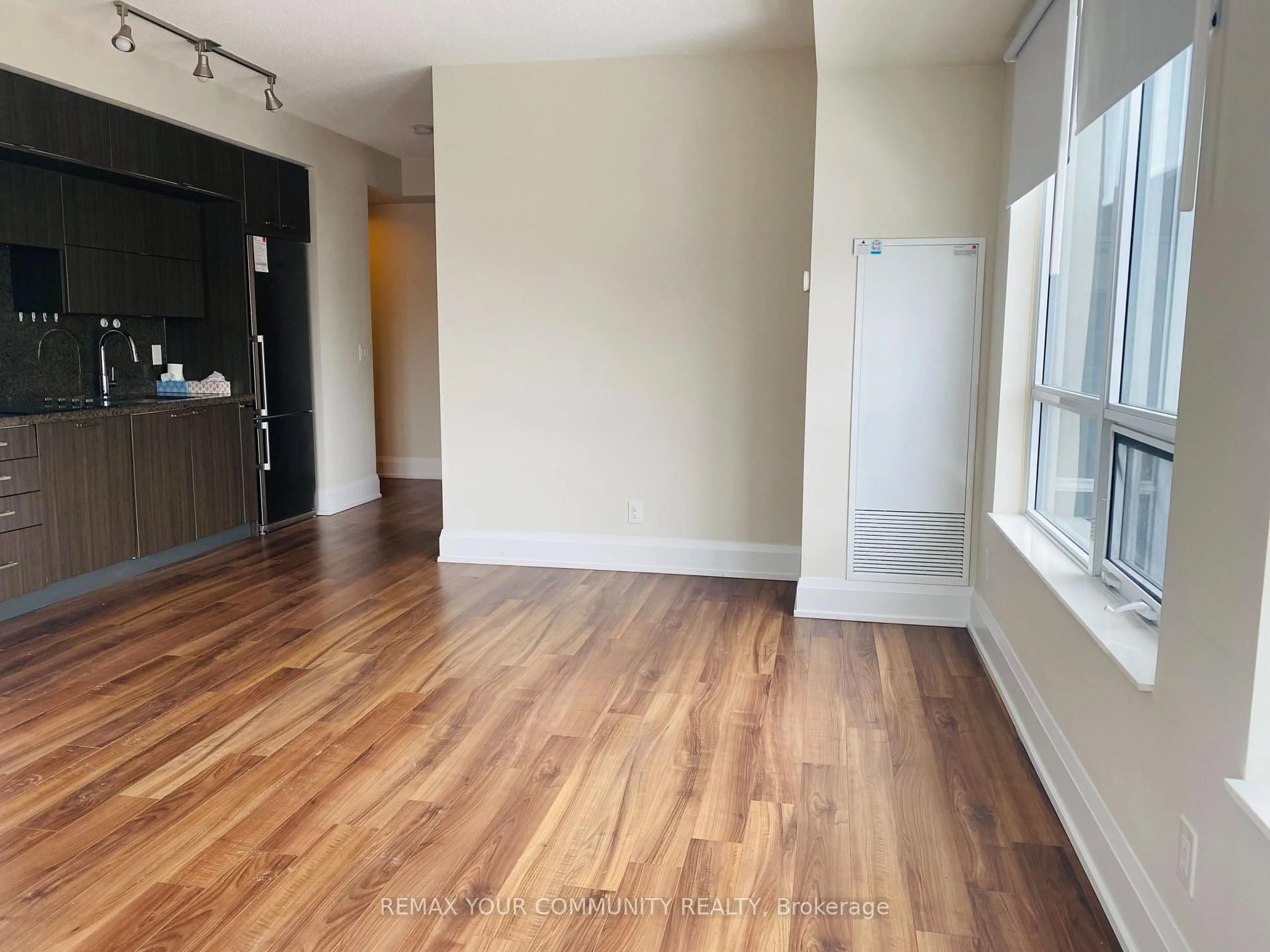 A pic of a room for 120 Harrison Garden Blvd #1512, Toronto Ontario M2N 0H1