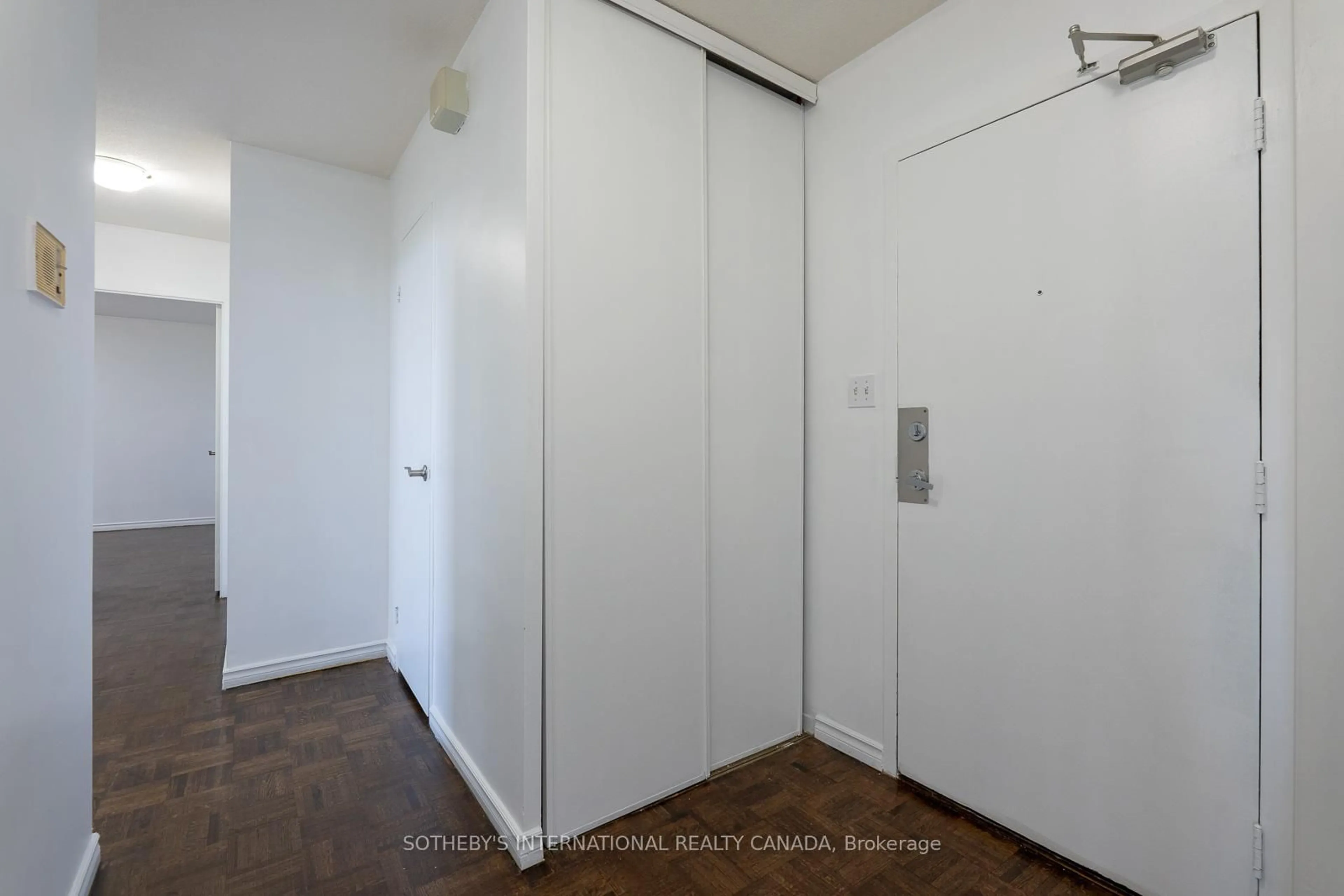 Unknown for 60 Pavane Link Way #706, Toronto Ontario M3C 2Y6