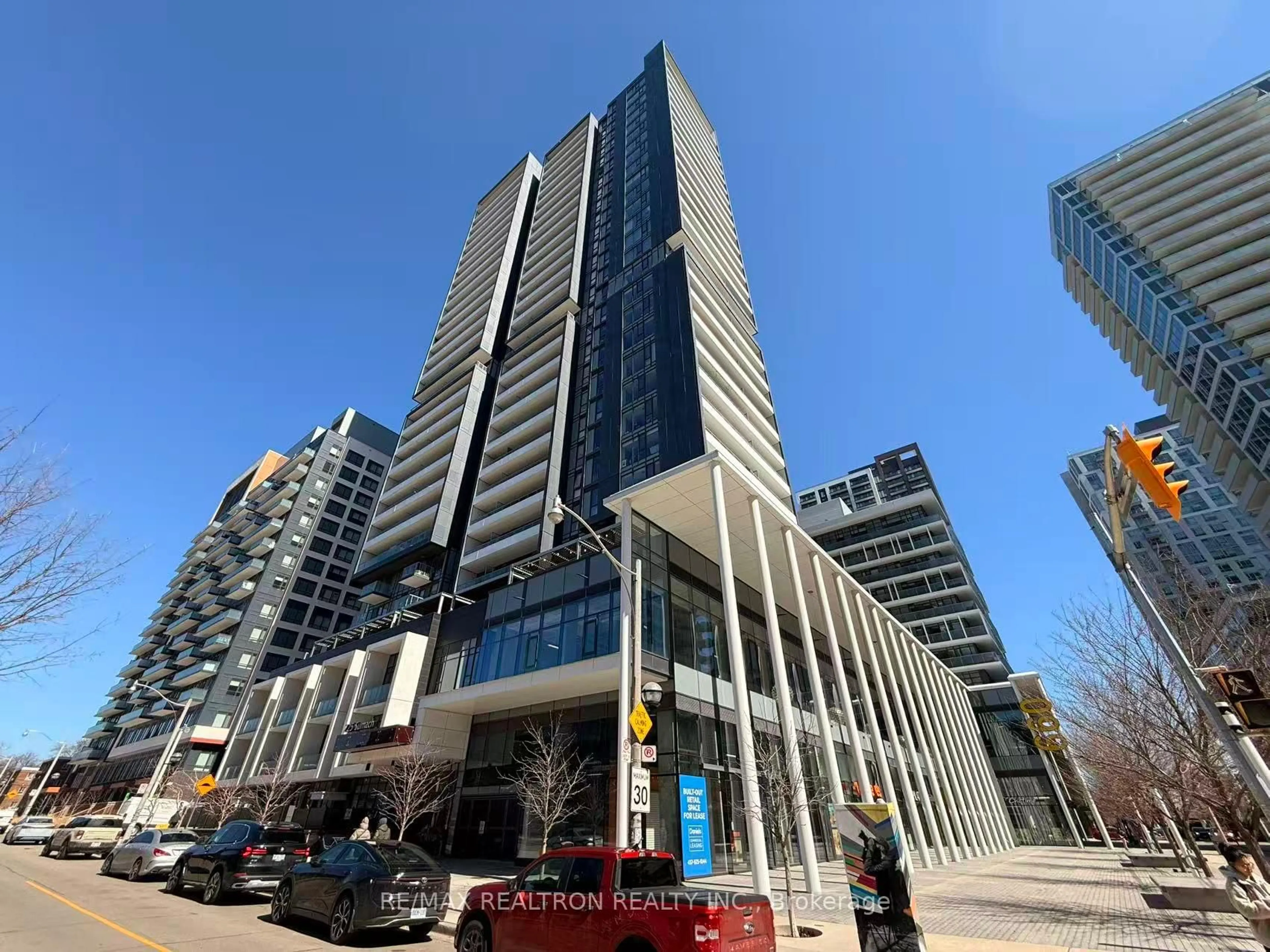 Indoor foyer for 225 Sumach St #2703, Toronto Ontario M5A 0P8