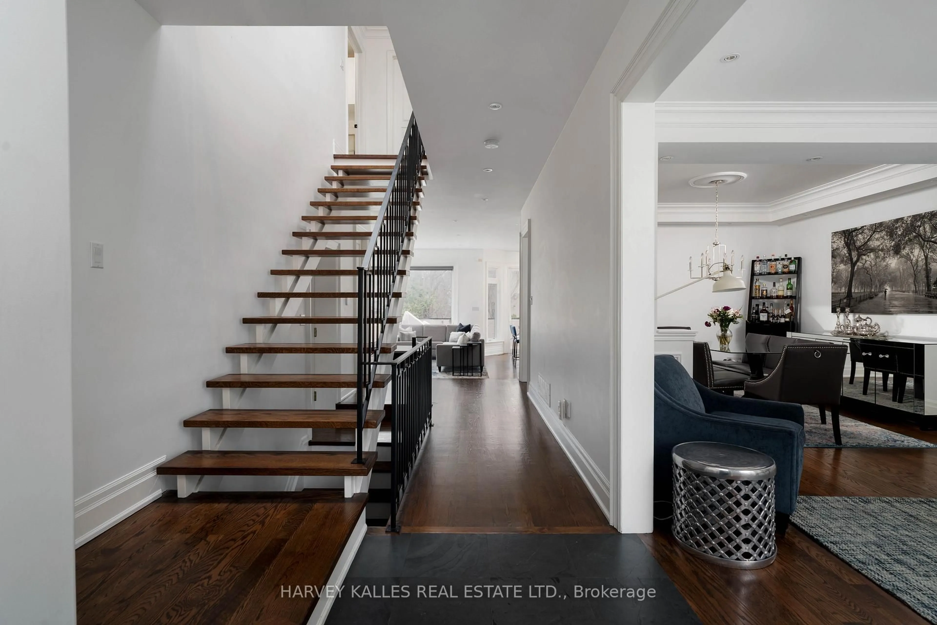 Unknown for 57 Burncrest Dr, Toronto Ontario M5M 2Z4