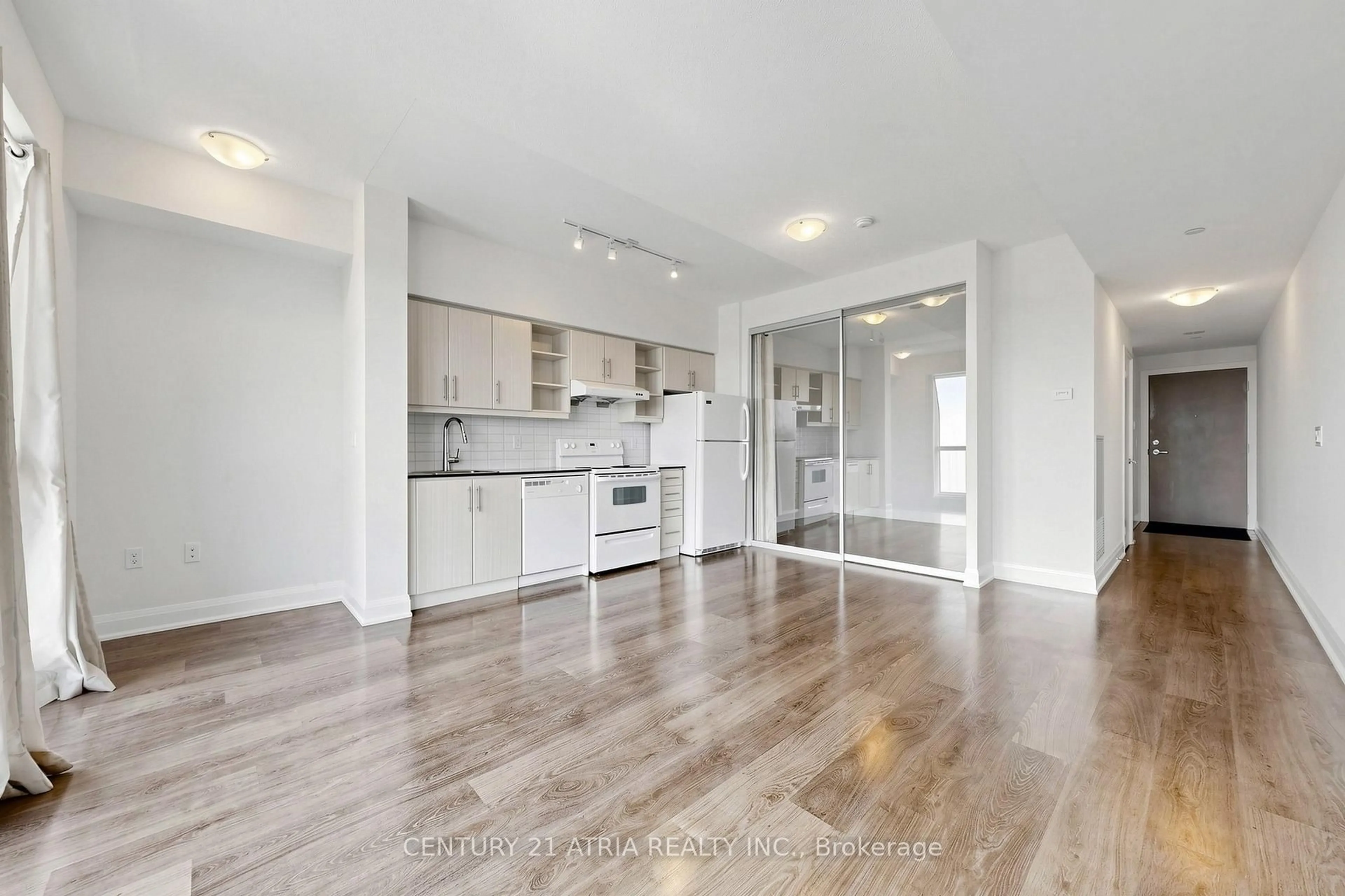 Open concept kitchen, unknown for 160 Vanderhoof Ave #607, Toronto Ontario M4G 0B7